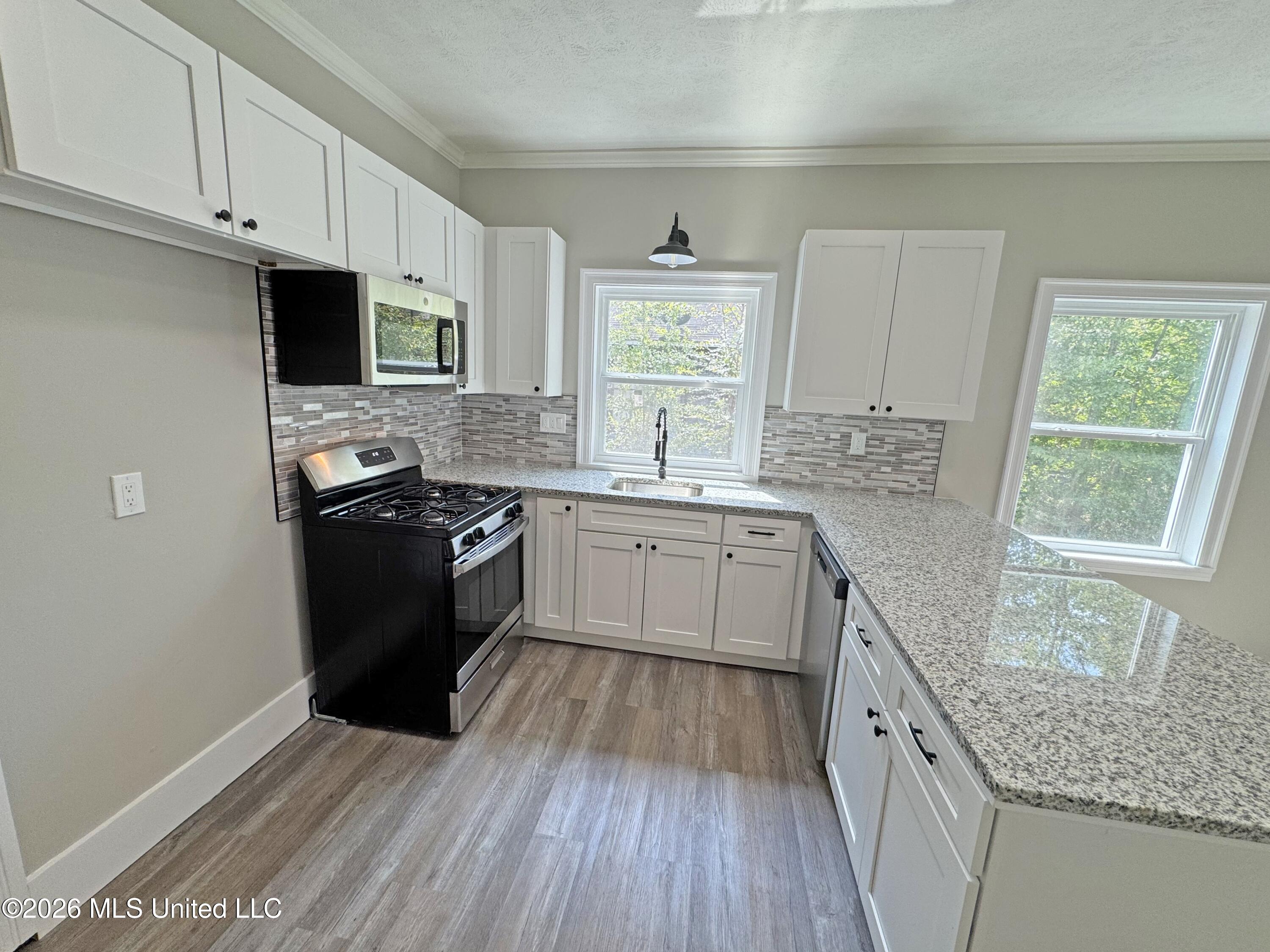 509 N Jackson Street Property Photo 6