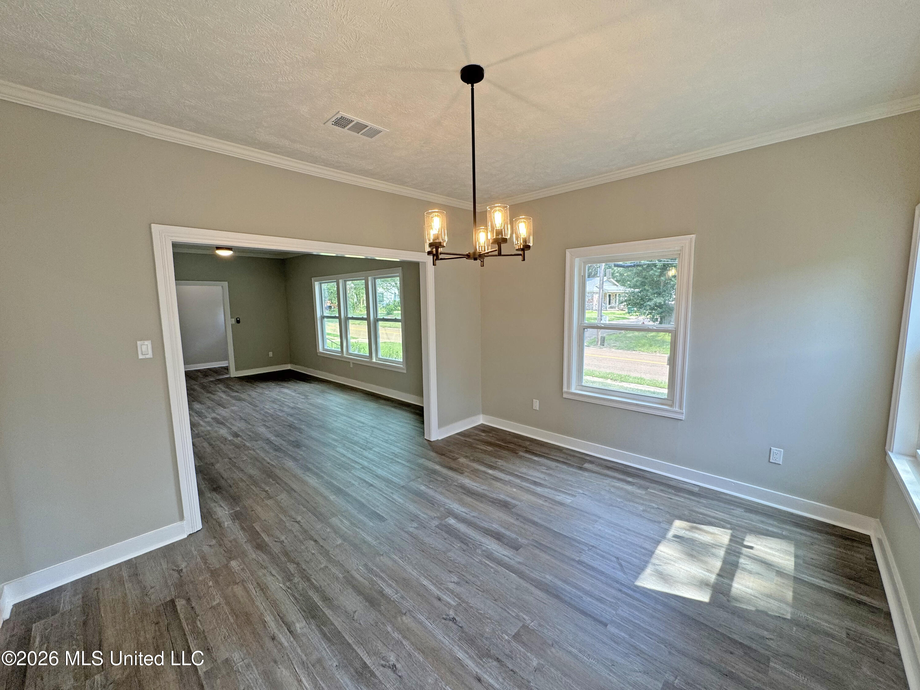 509 N Jackson Street Property Photo 9