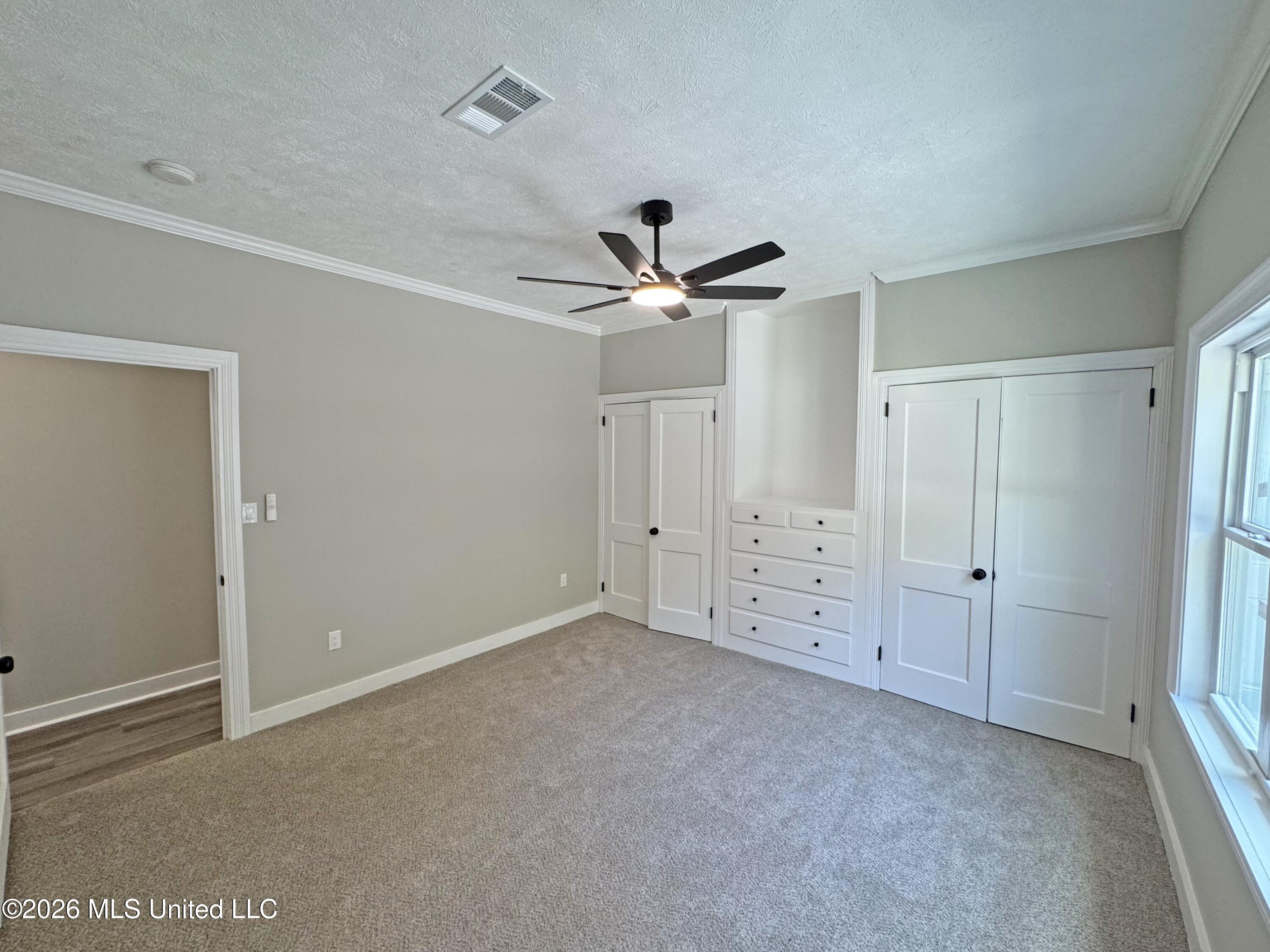 509 N Jackson Street Property Photo 20
