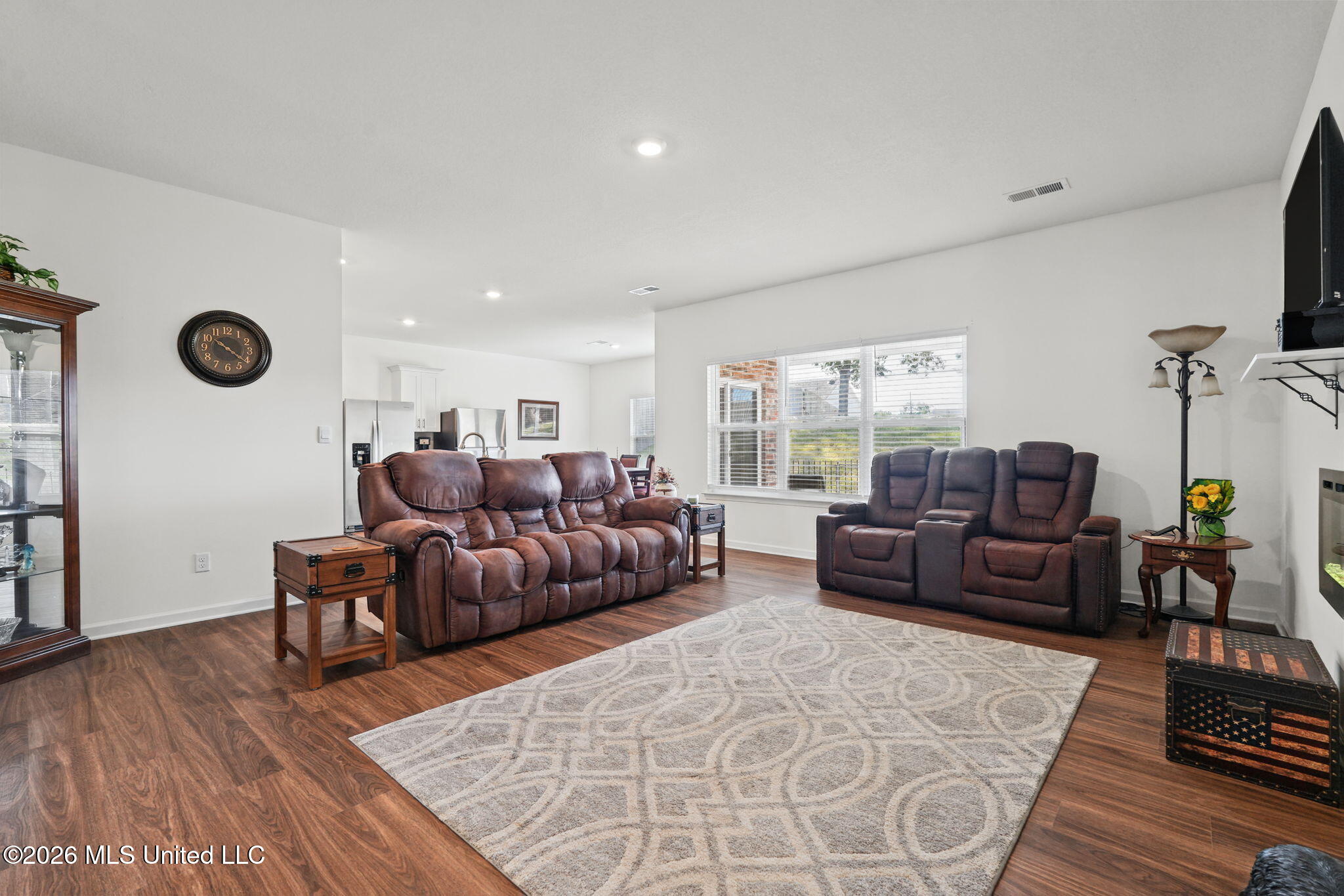 2377 Hyacinth Lane Property Photo 9