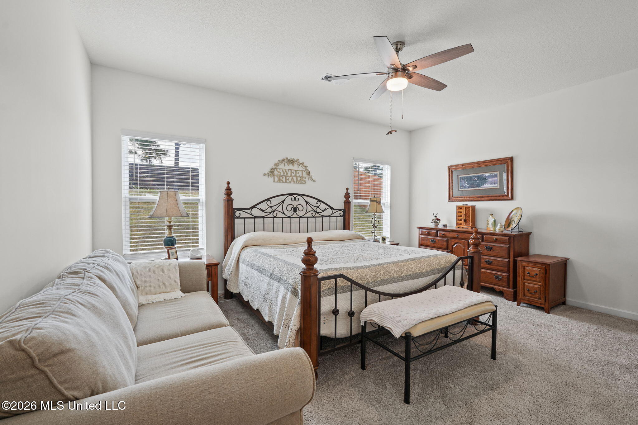 2377 Hyacinth Lane Property Photo 16