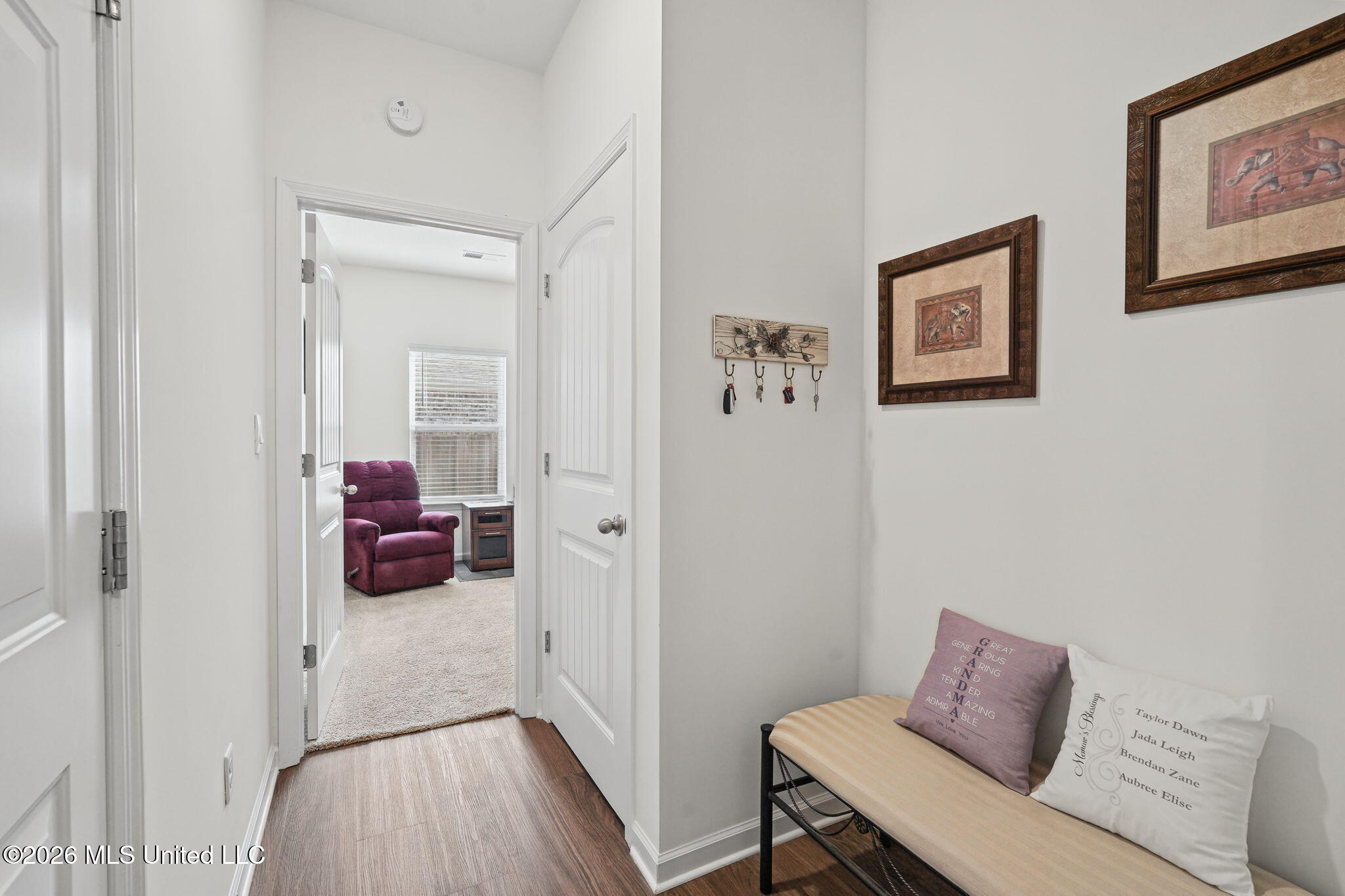 2377 Hyacinth Lane Property Photo 22