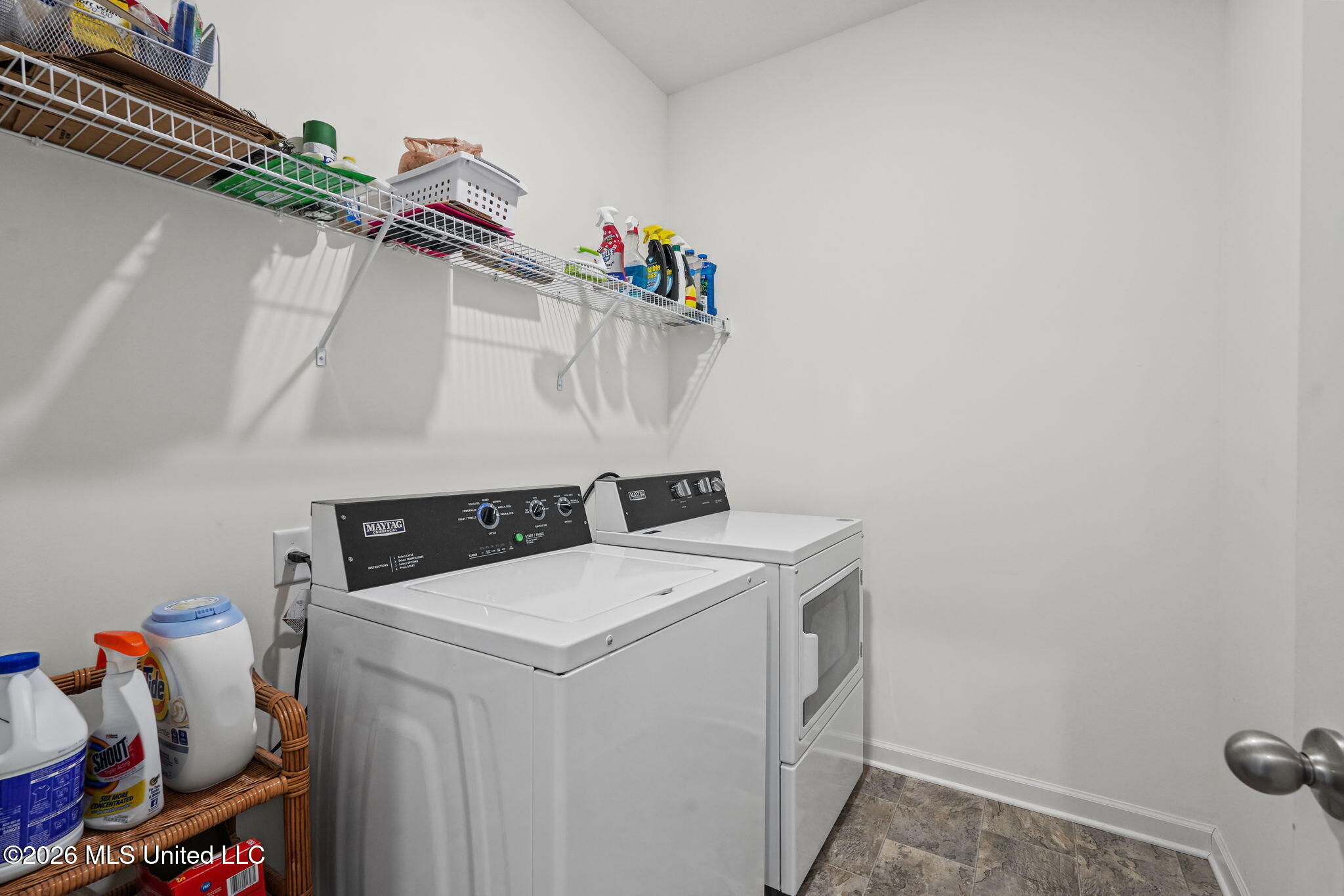 2377 Hyacinth Lane Property Photo 25