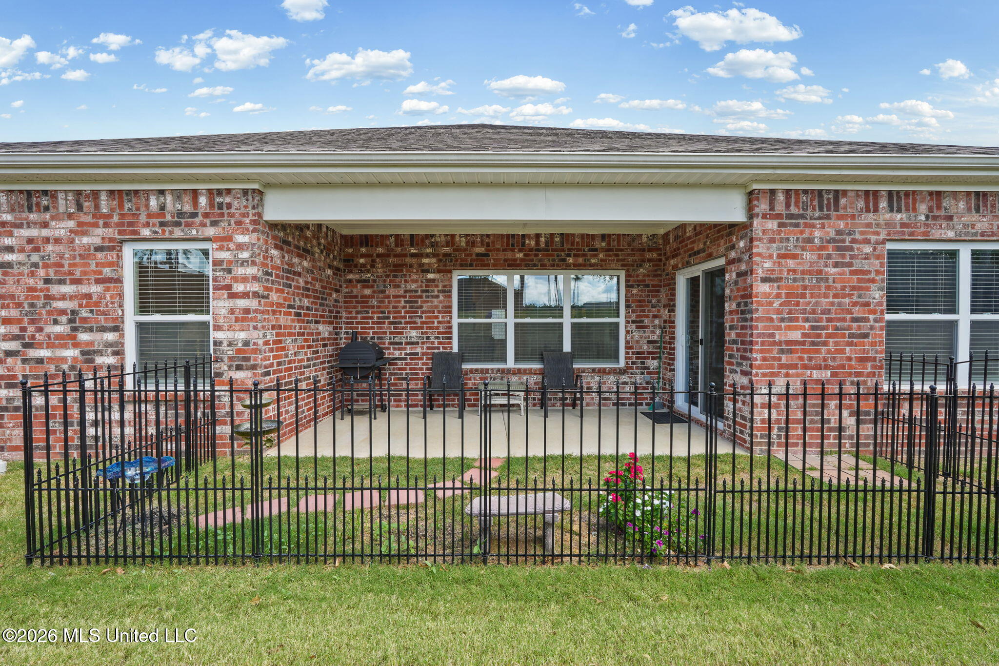2377 Hyacinth Lane Property Photo 26