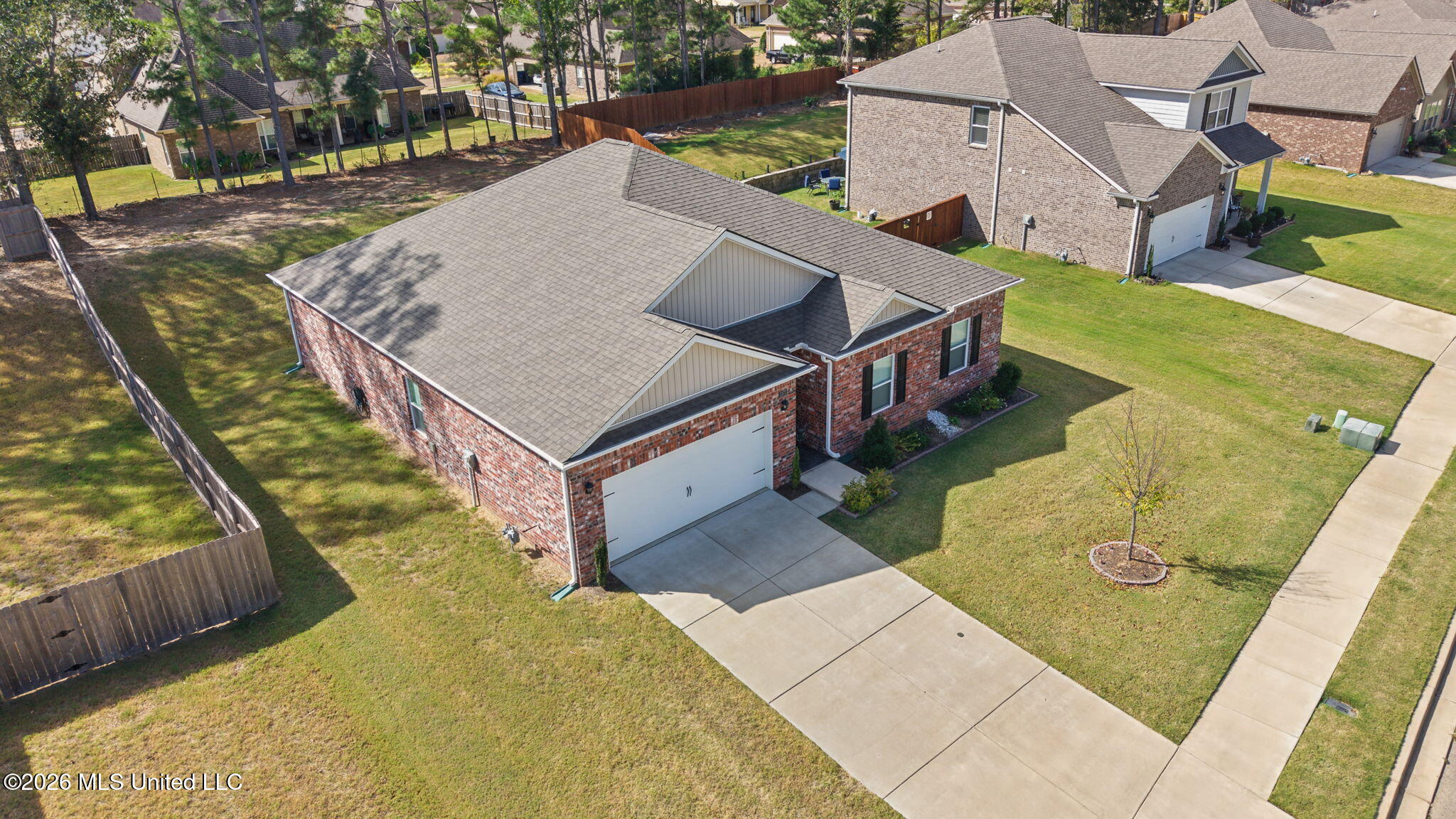 2377 Hyacinth Lane Property Photo 28