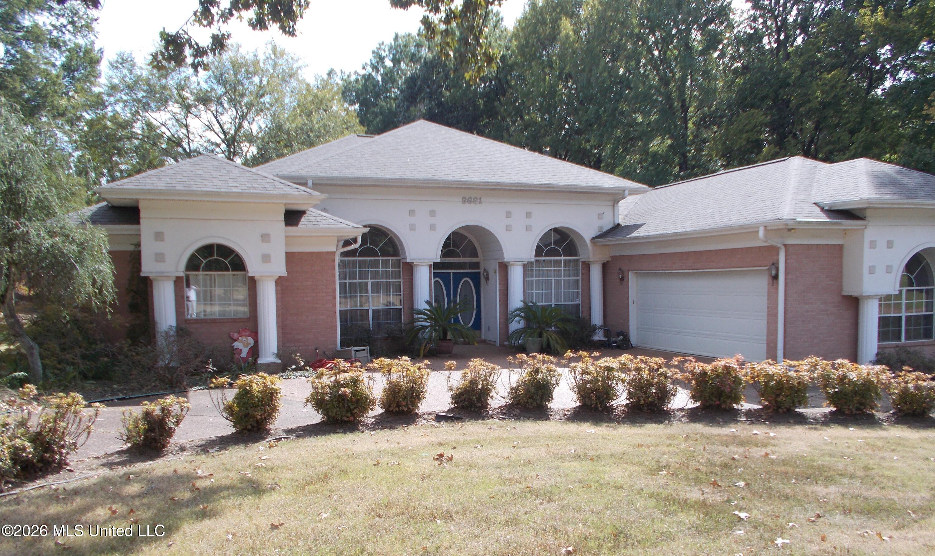 8681 Collinswood Drive Property Photo 1