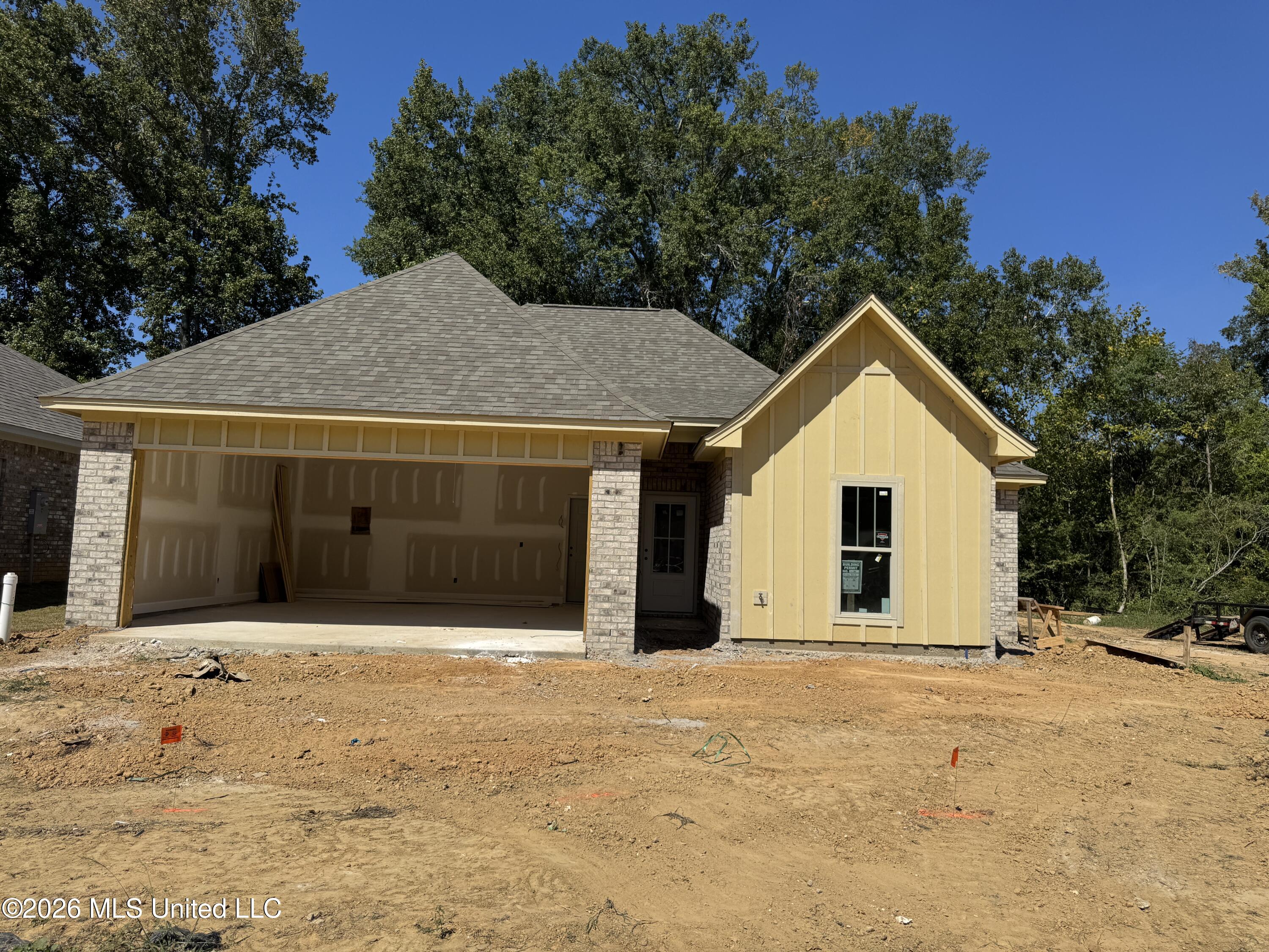 119 Hyde Park Drive Property Photo 1