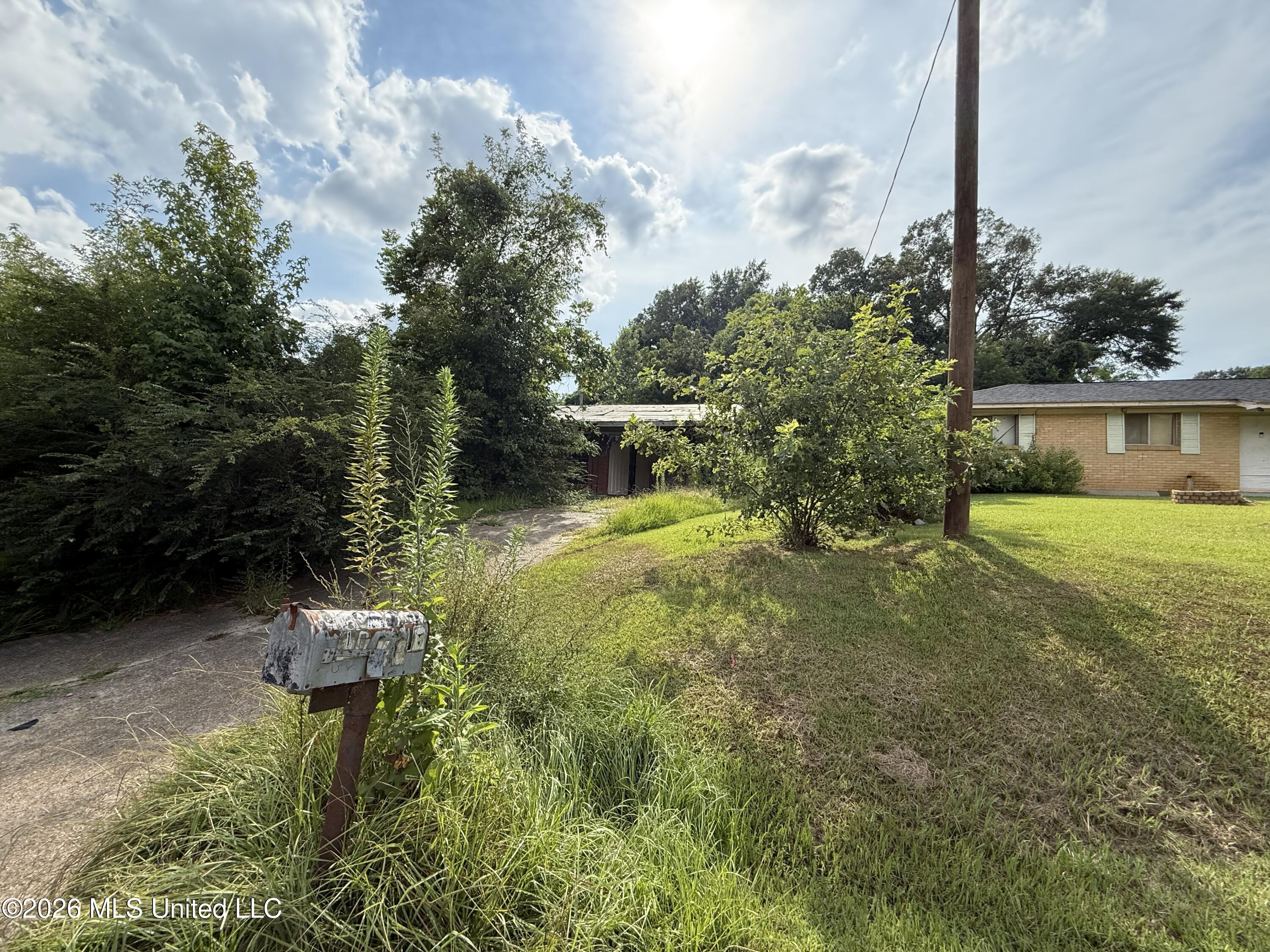10 King Circle Property Photo 2