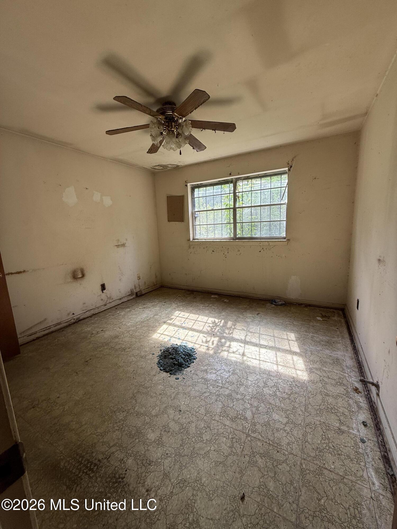 10 King Circle Property Photo 8