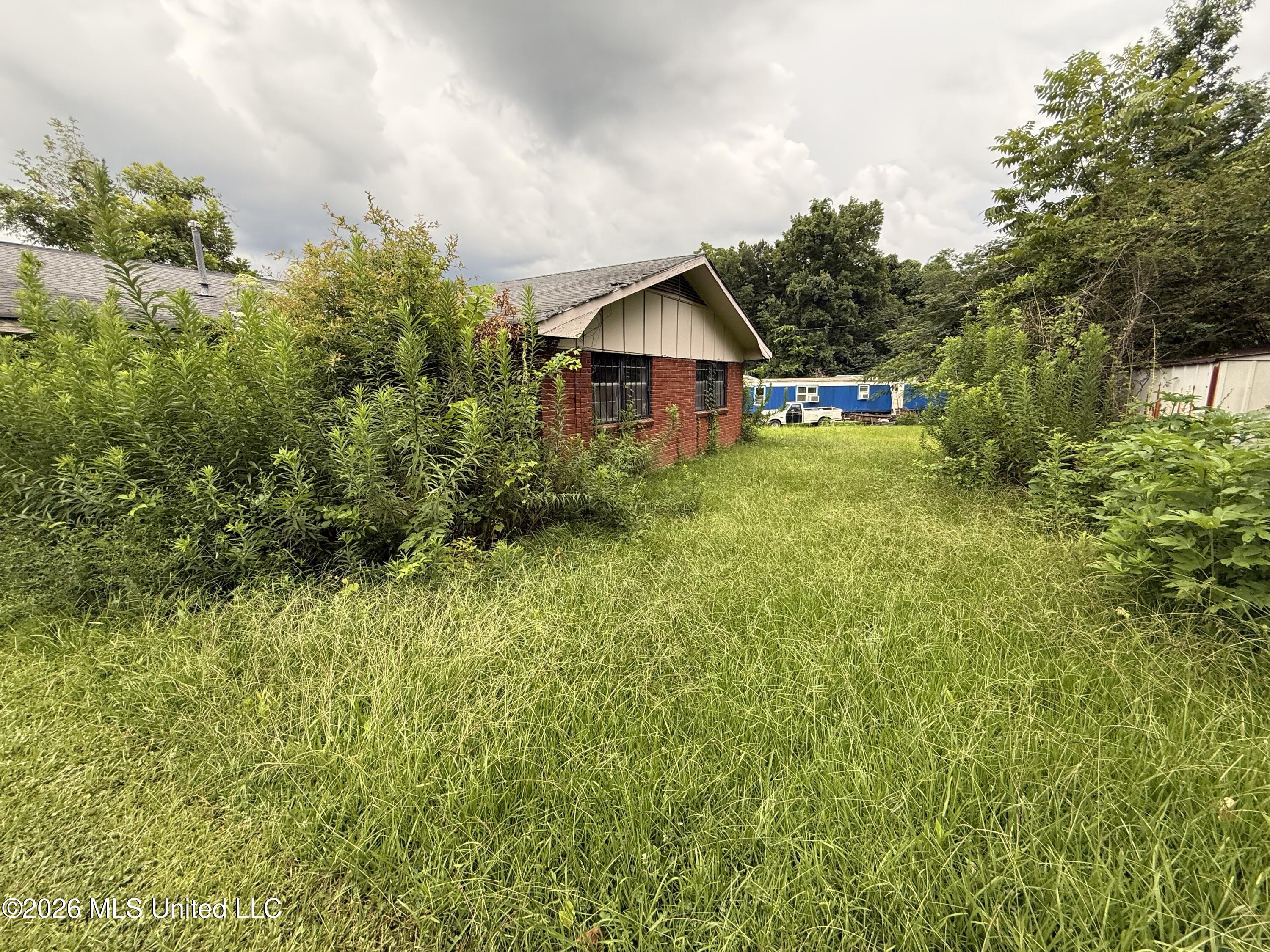 10 King Circle Property Photo 14