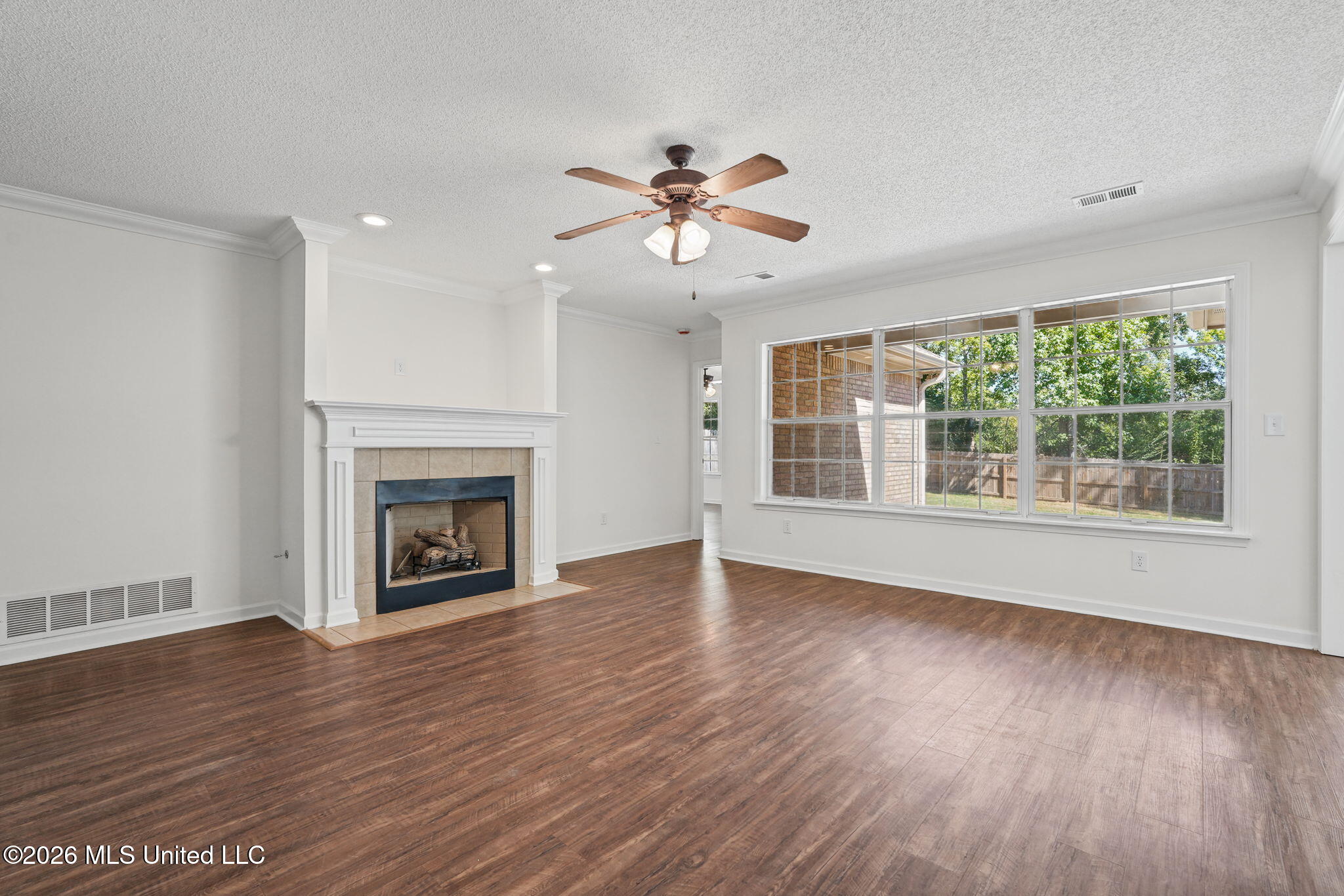 1838 N Timber Way Property Photo 12