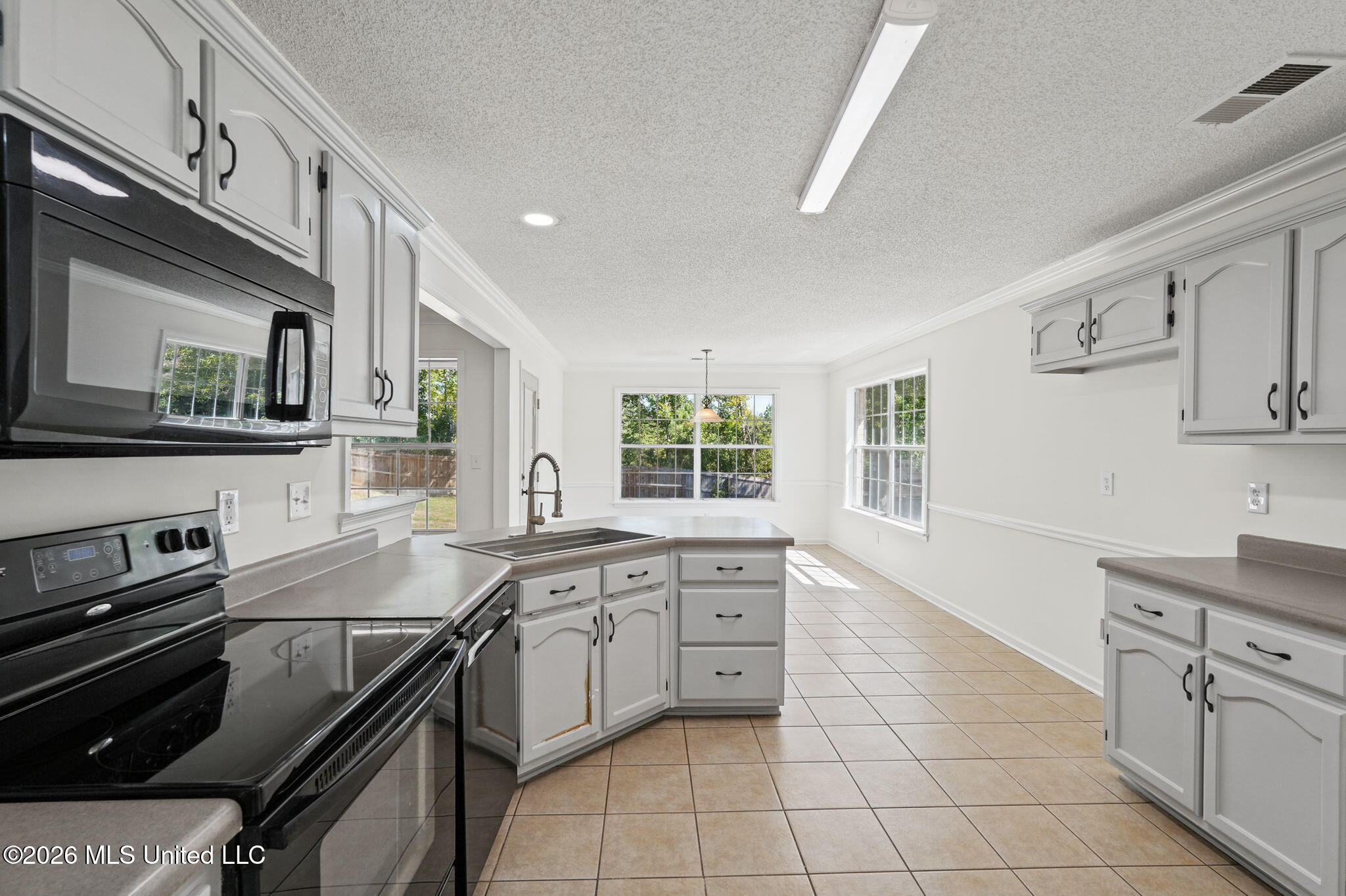 1838 N Timber Way Property Photo 15