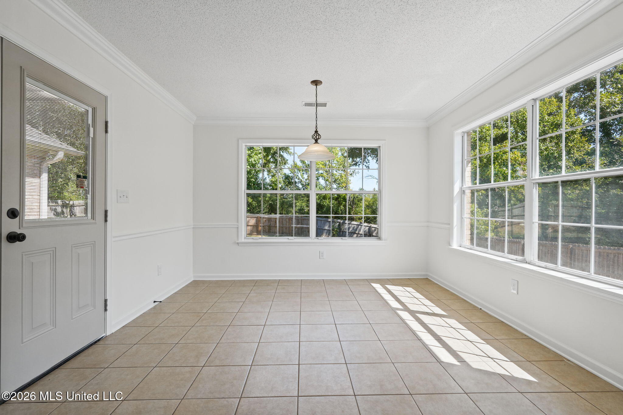 1838 N Timber Way Property Photo 18