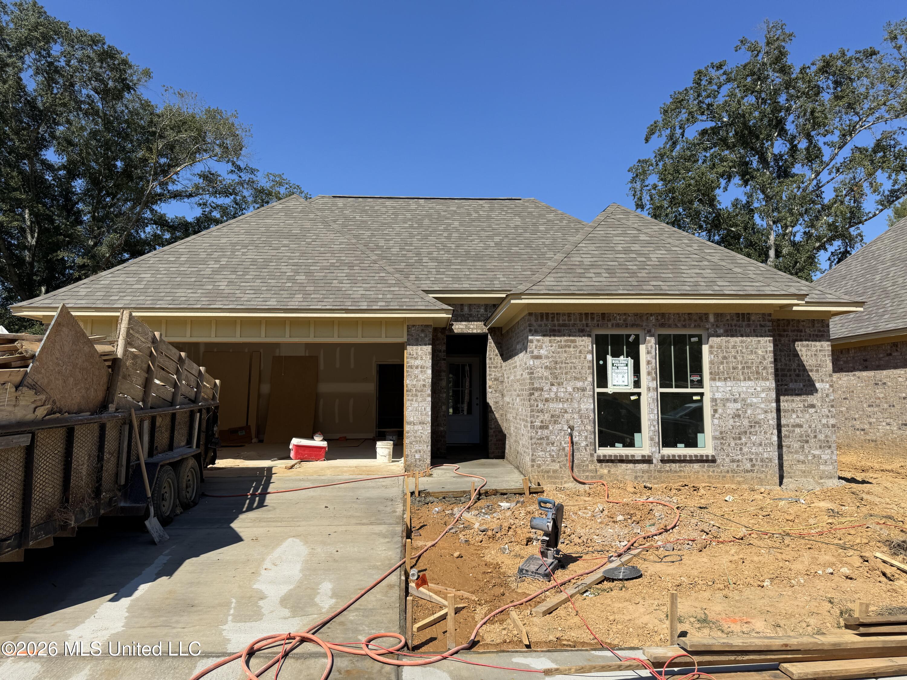 125 Hyde Park Drive Property Photo 1