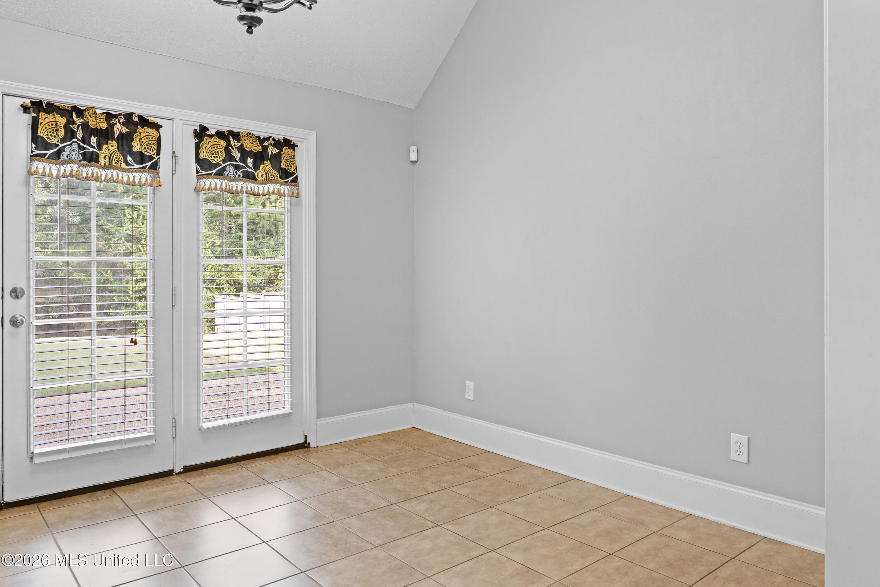 117 Kenzie Drive Property Photo 7