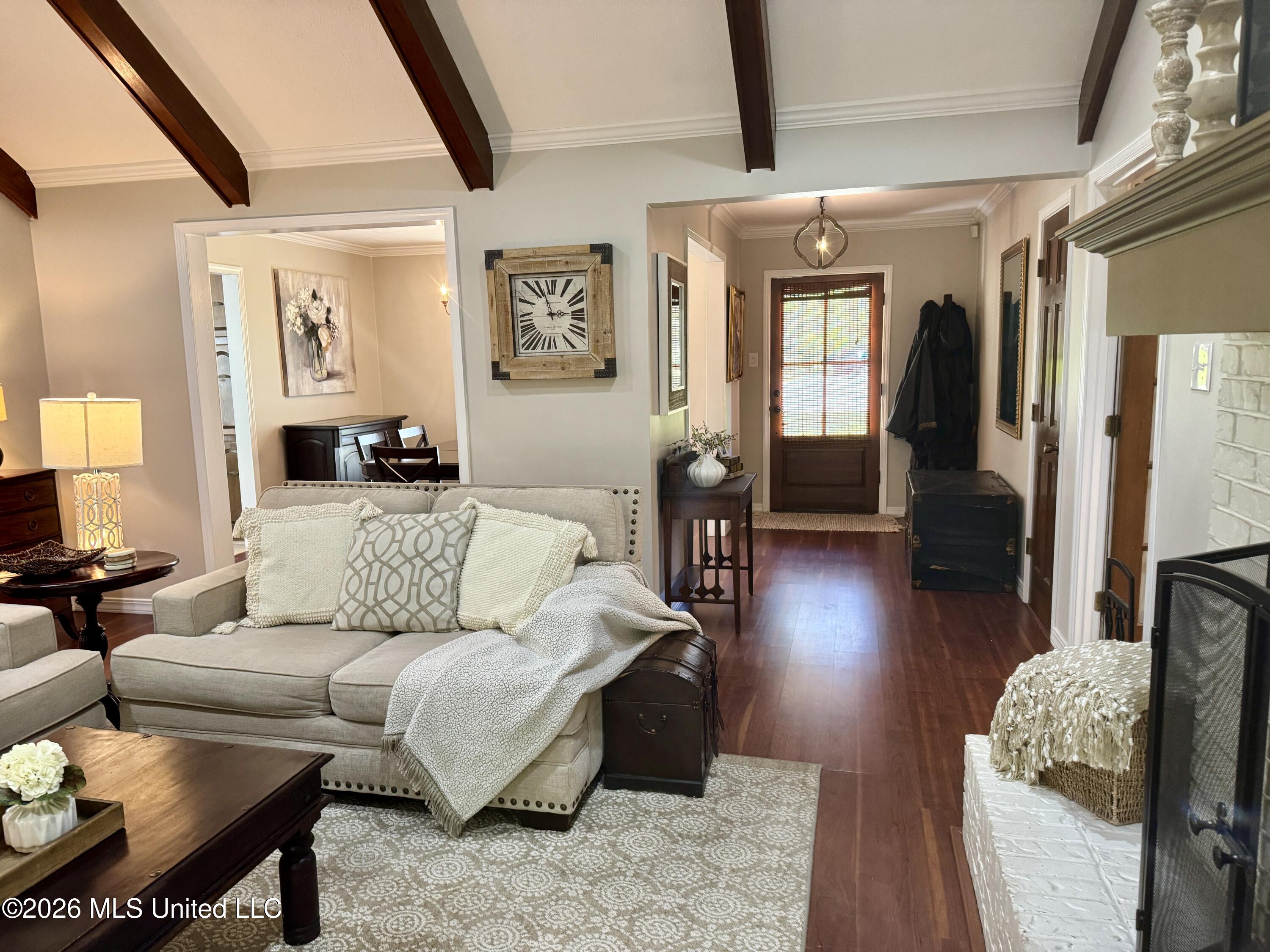 112 Greenwood Lane Property Photo 14