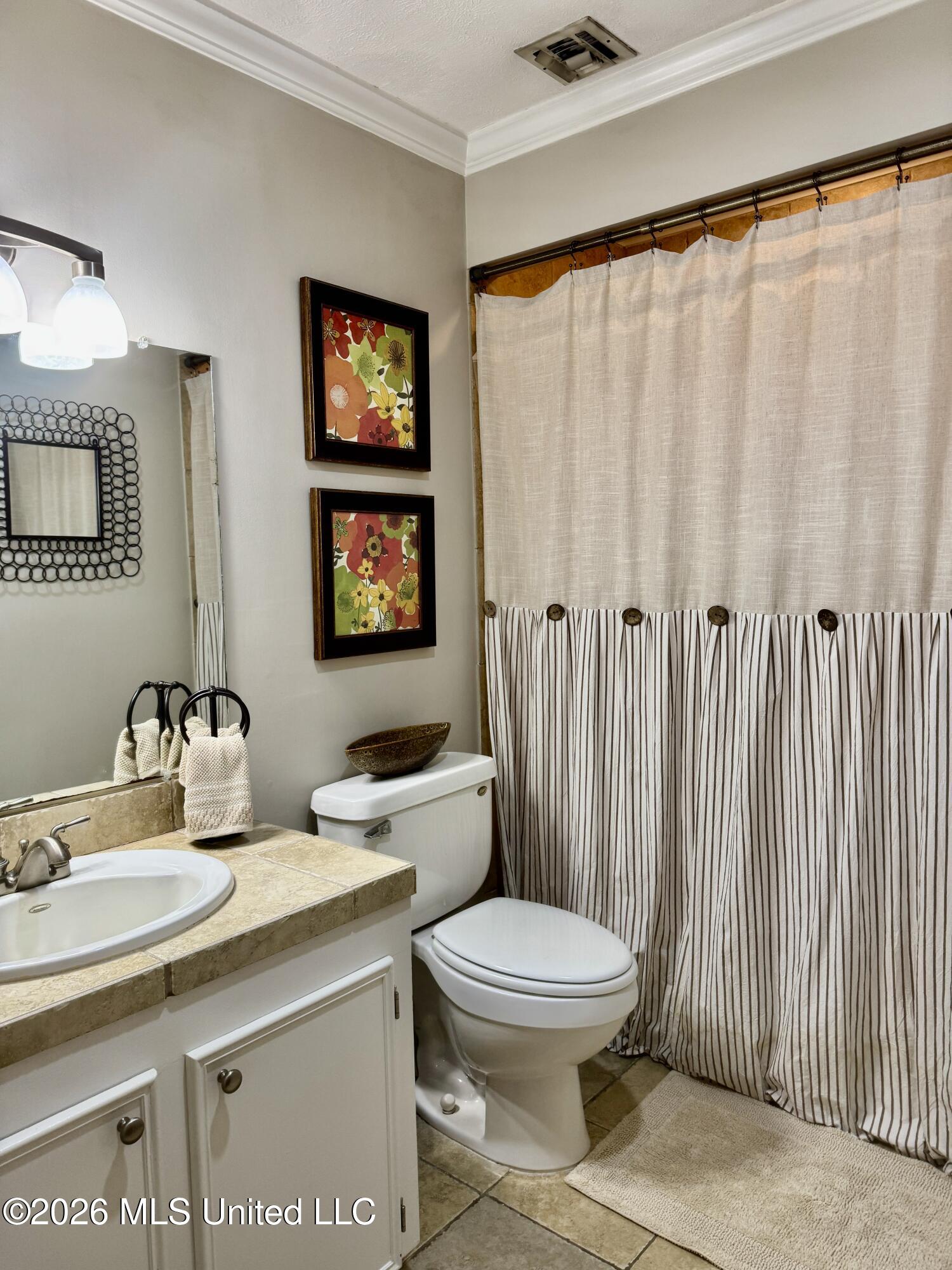 112 Greenwood Lane Property Photo 39
