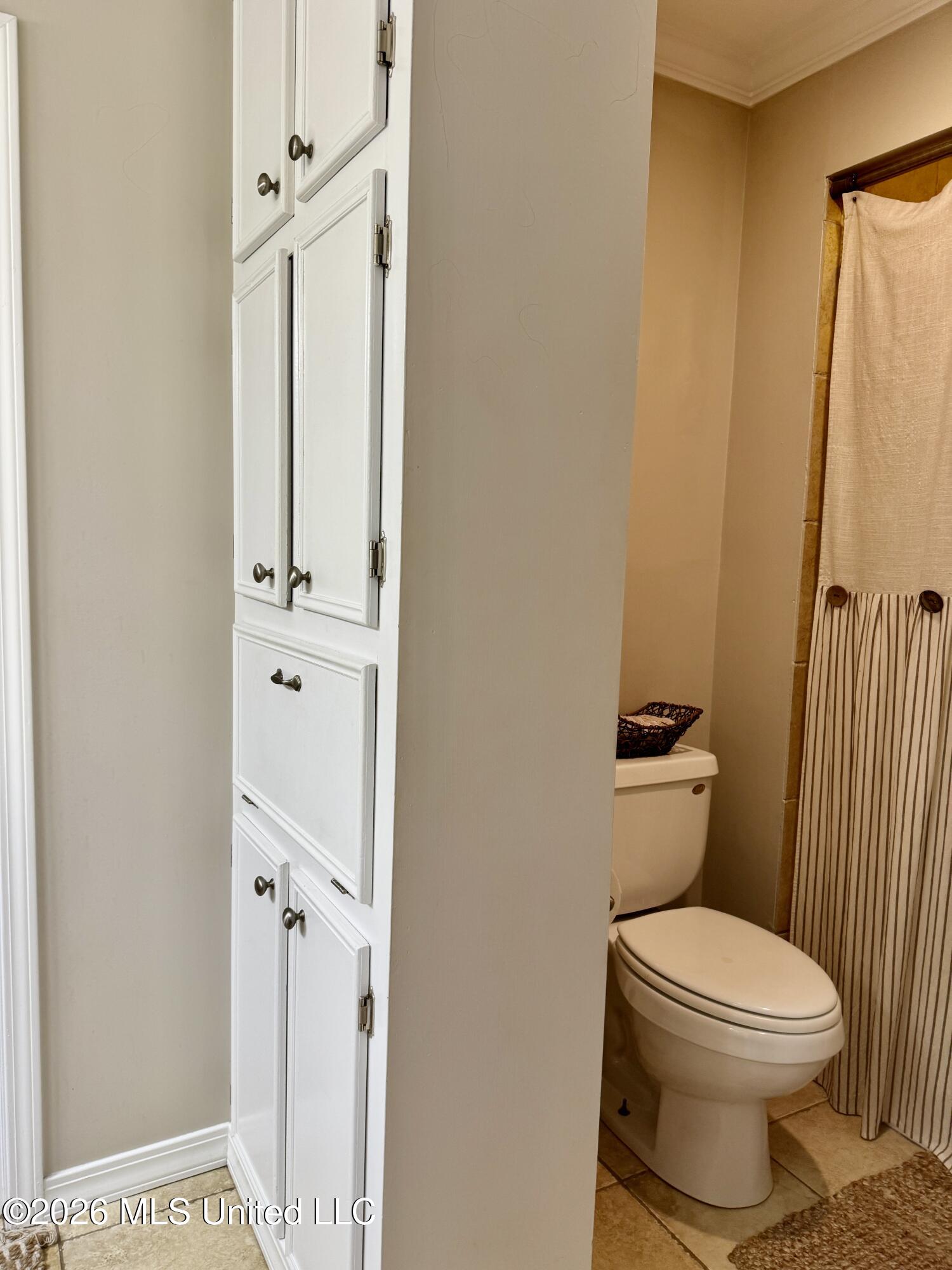 112 Greenwood Lane Property Photo 48