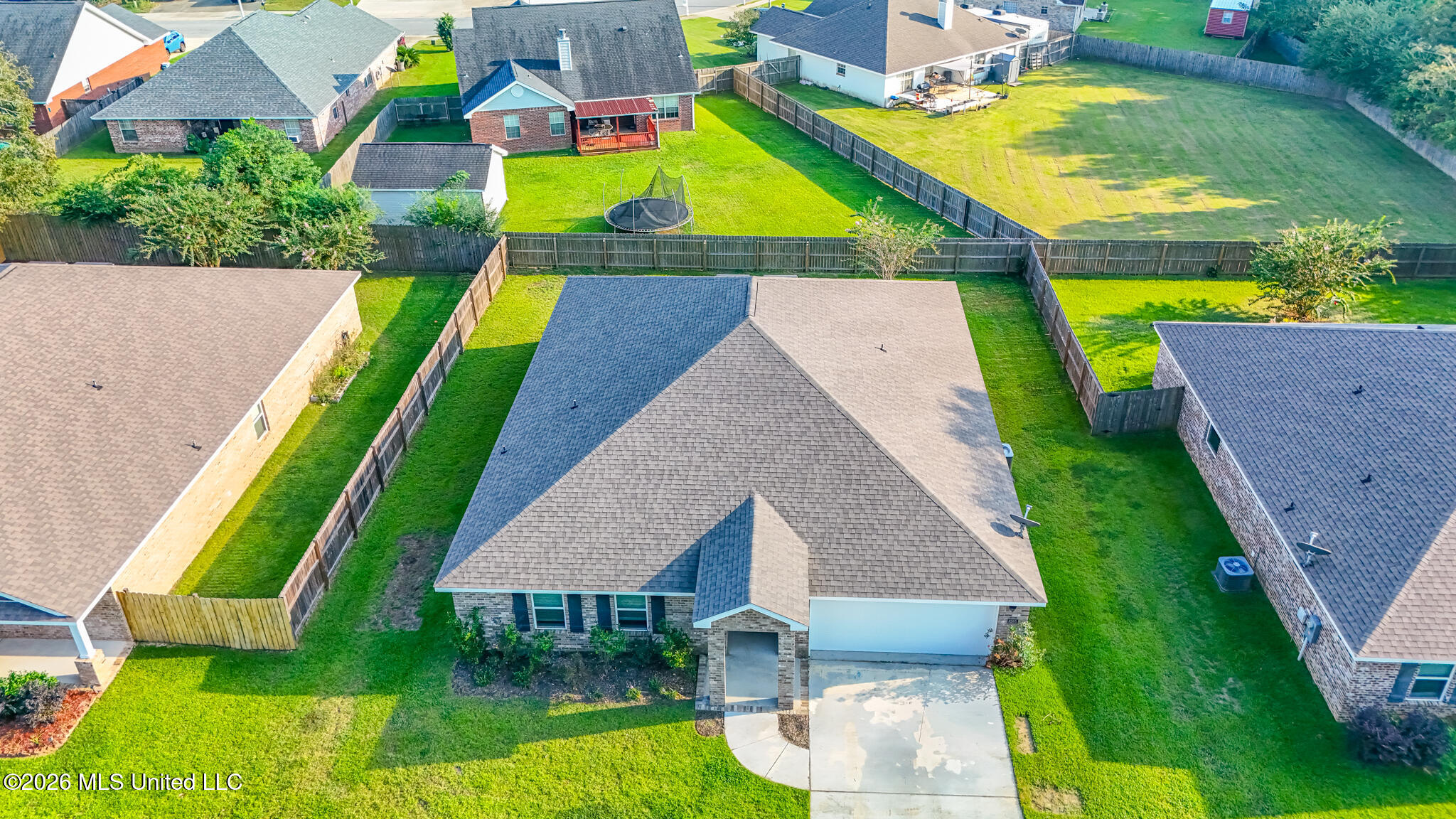 8265 Curry Road Property Photo 8