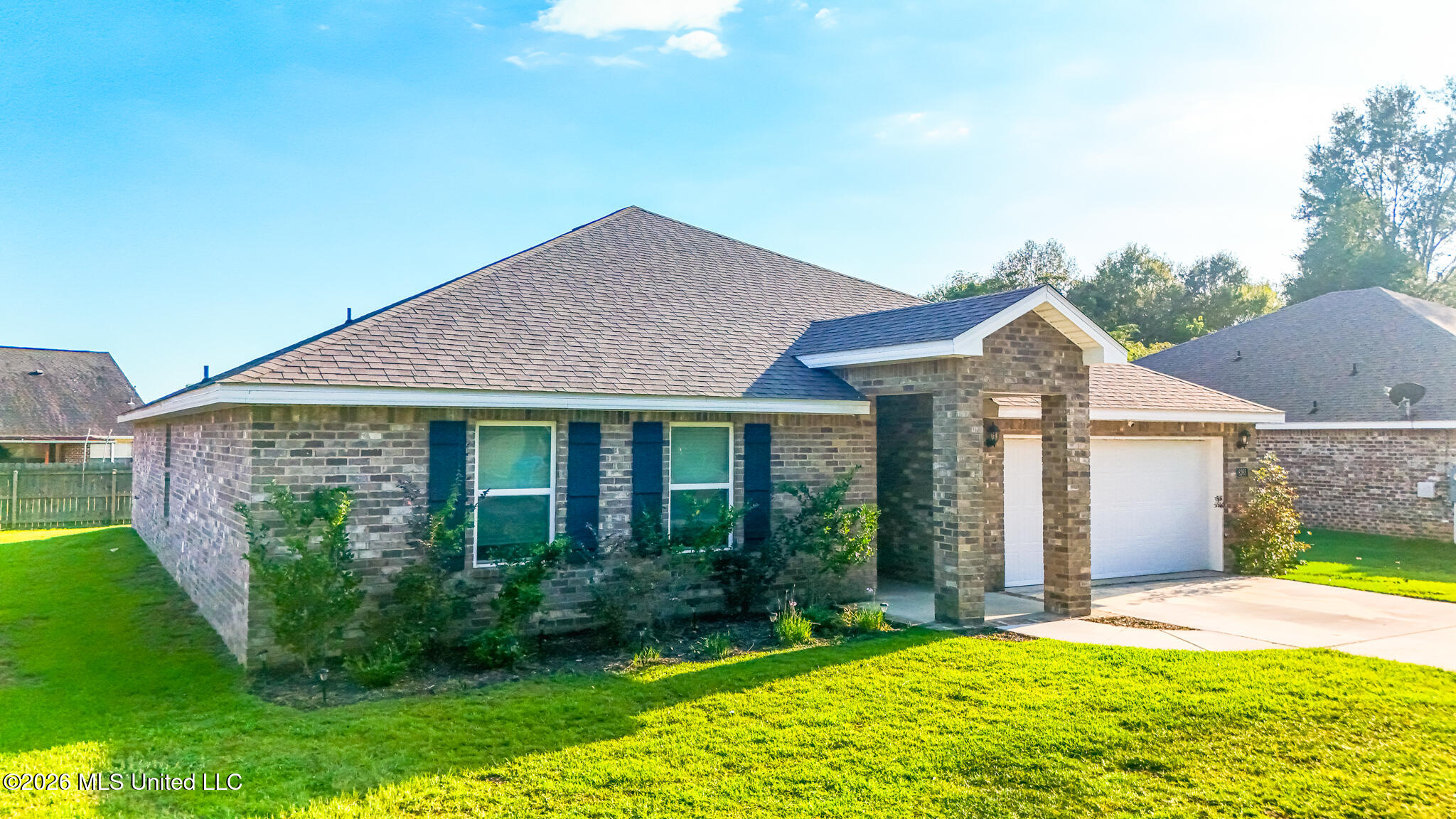 8265 Curry Road Property Photo 9