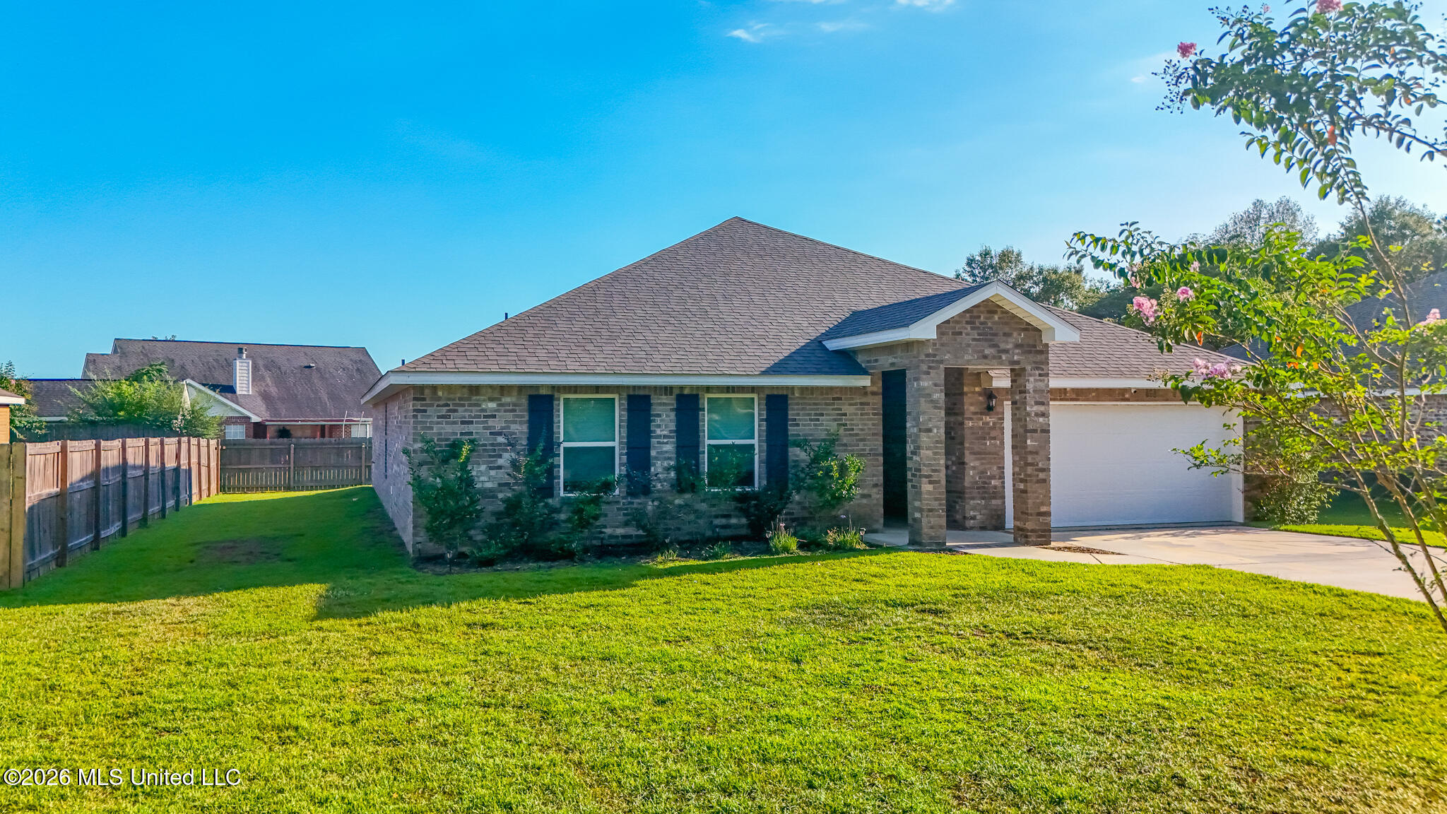 8265 Curry Road Property Photo 10