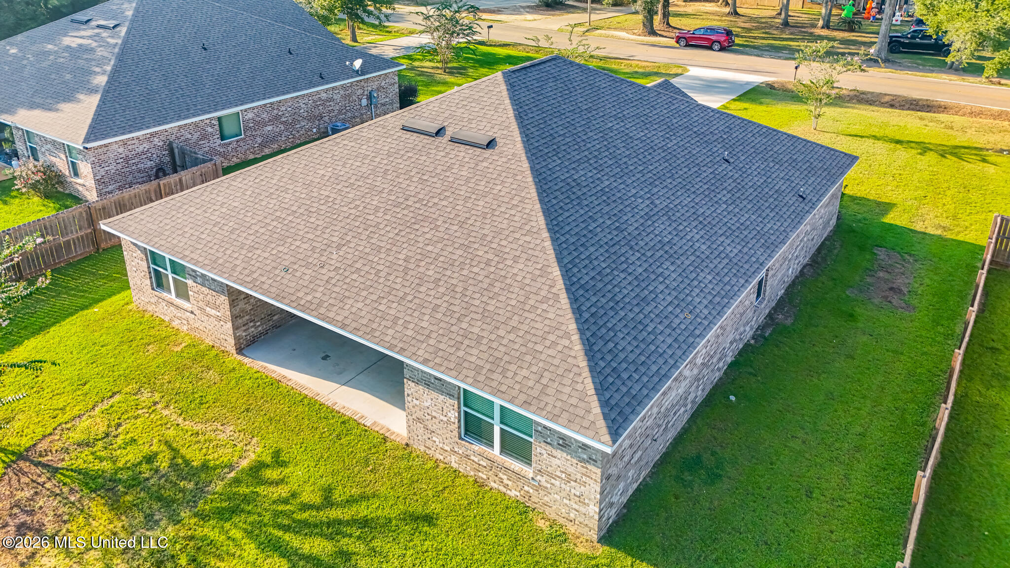 8265 Curry Road Property Photo 16