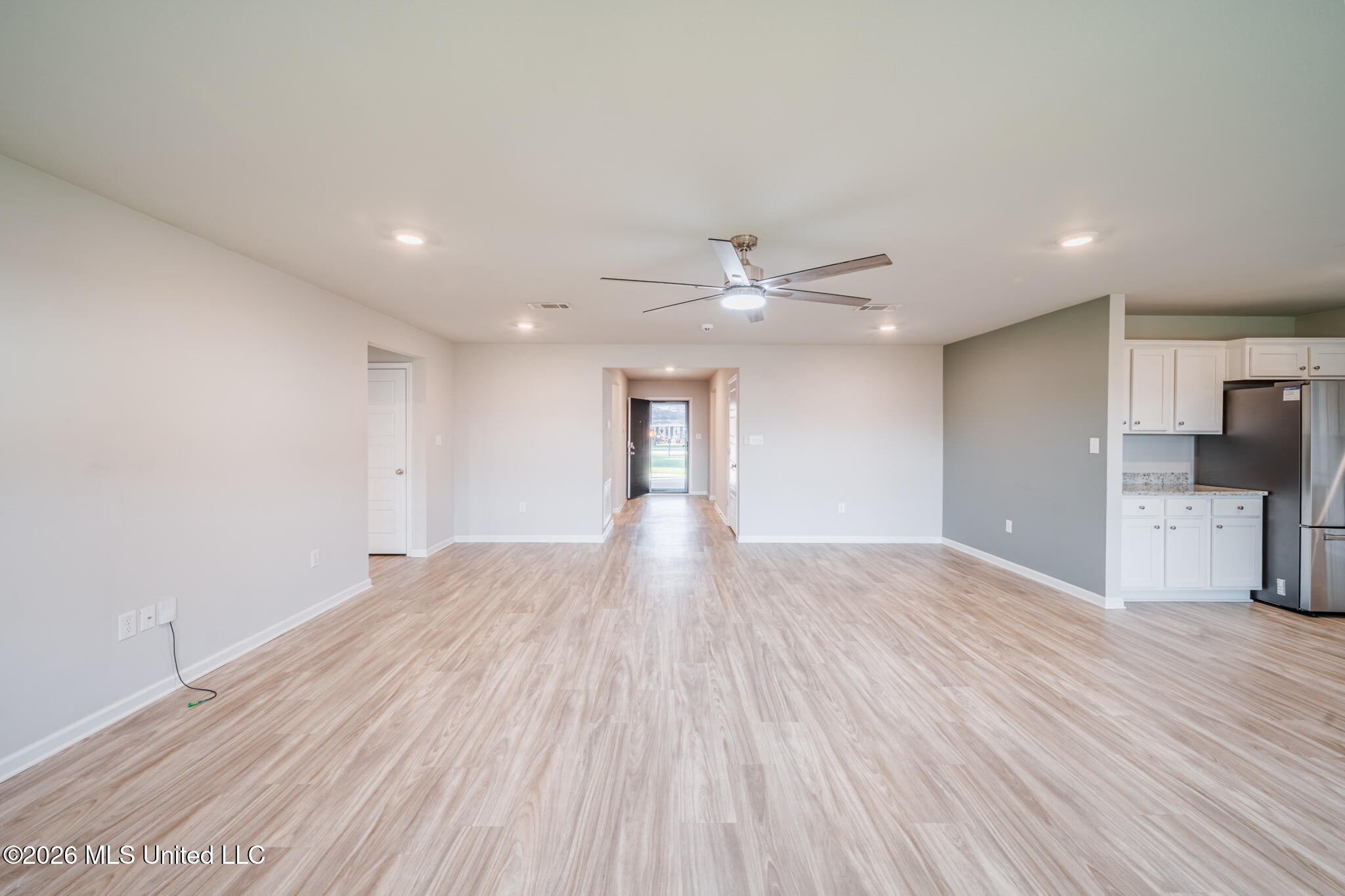 8265 Curry Road Property Photo 28