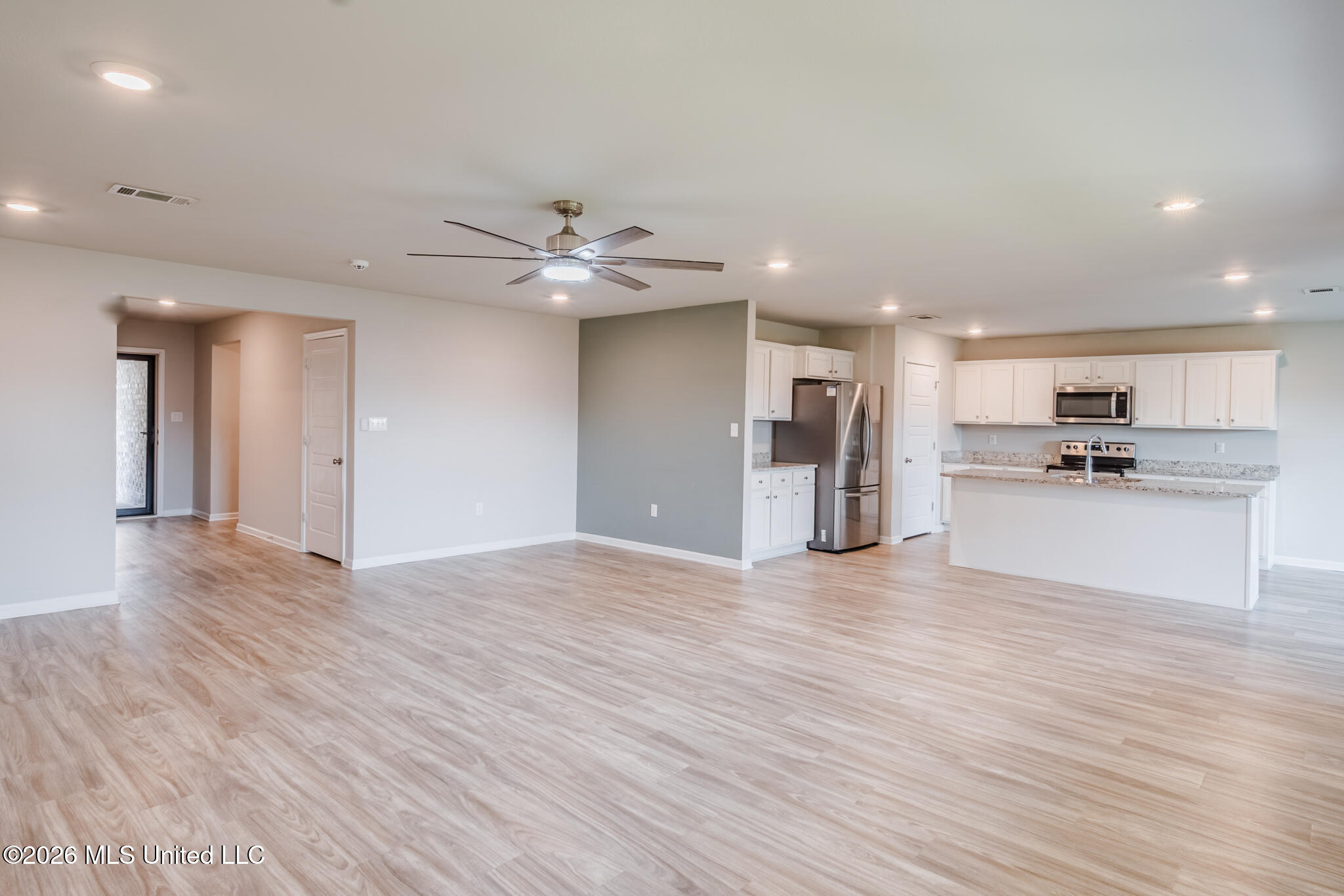 8265 Curry Road Property Photo 30