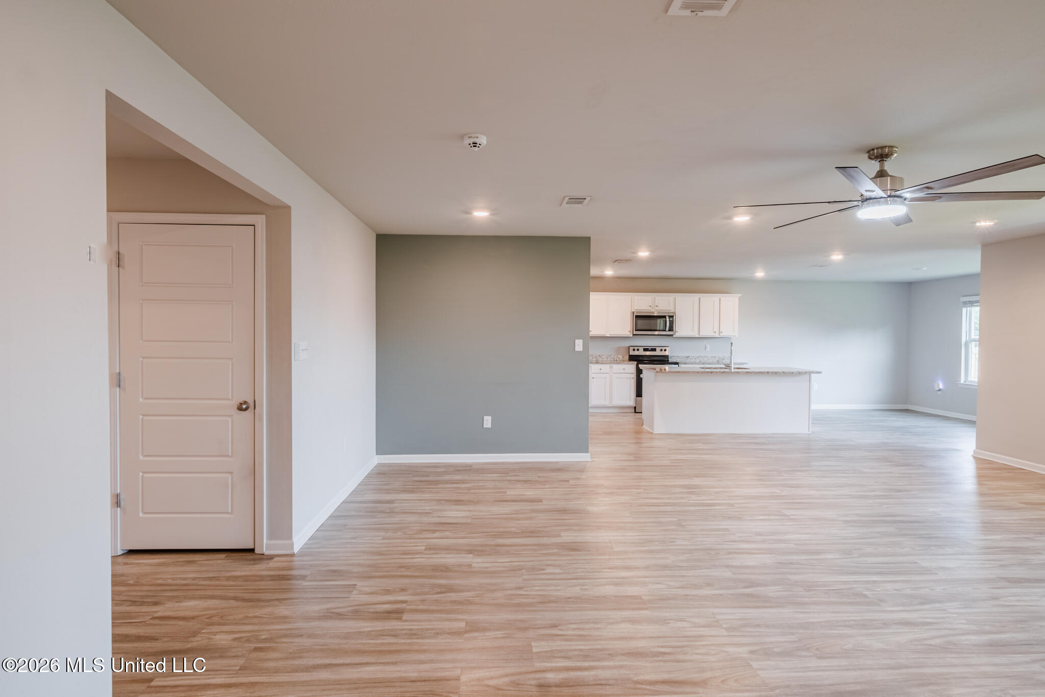 8265 Curry Road Property Photo 33