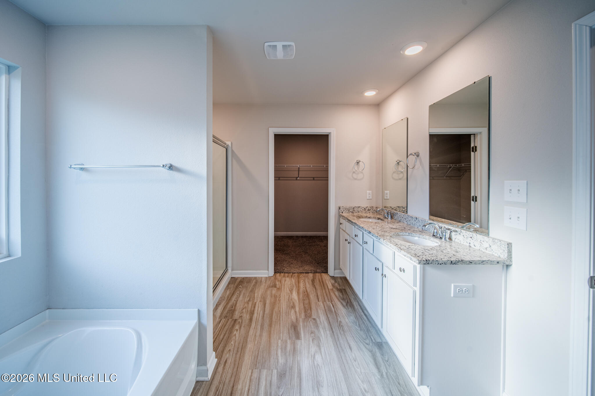8265 Curry Road Property Photo 37