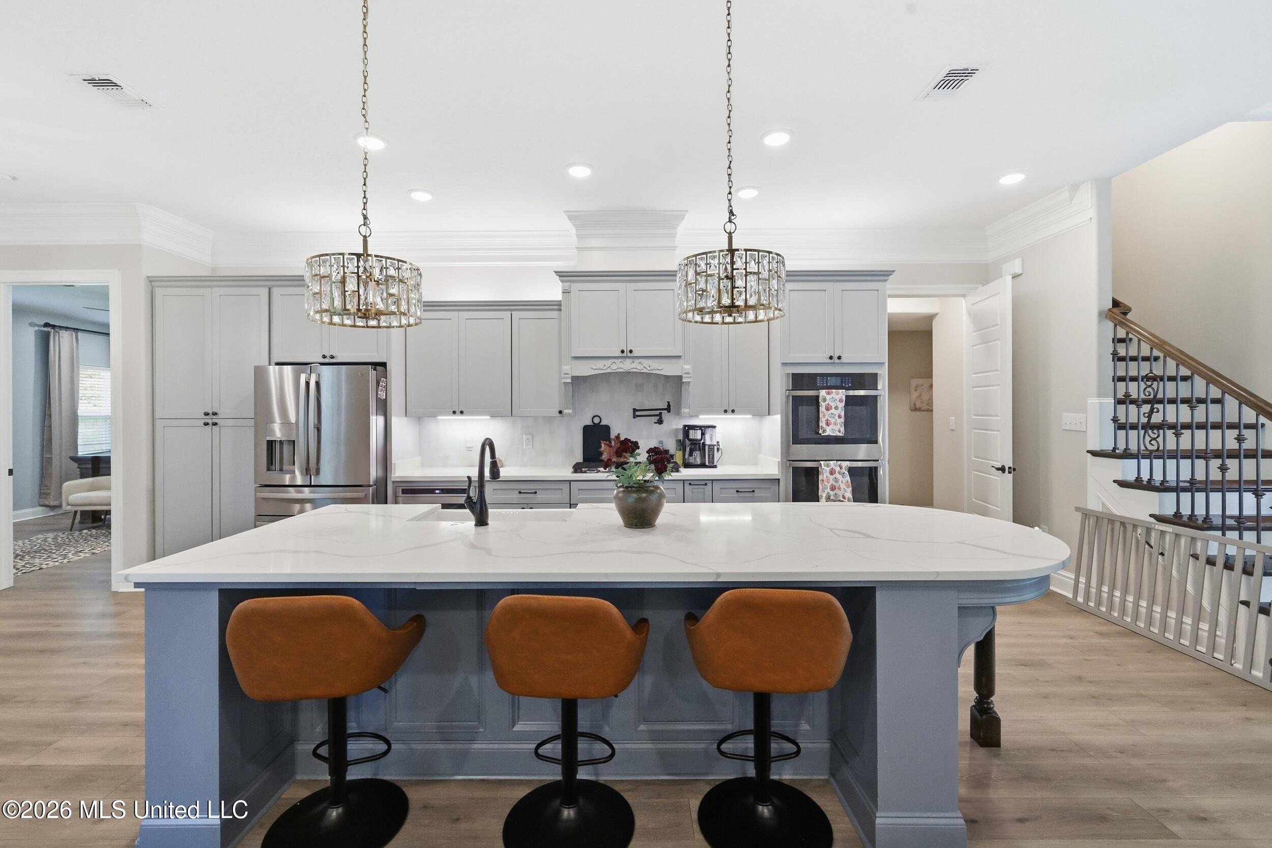 13462 Forest Ridge Drive Property Photo 15