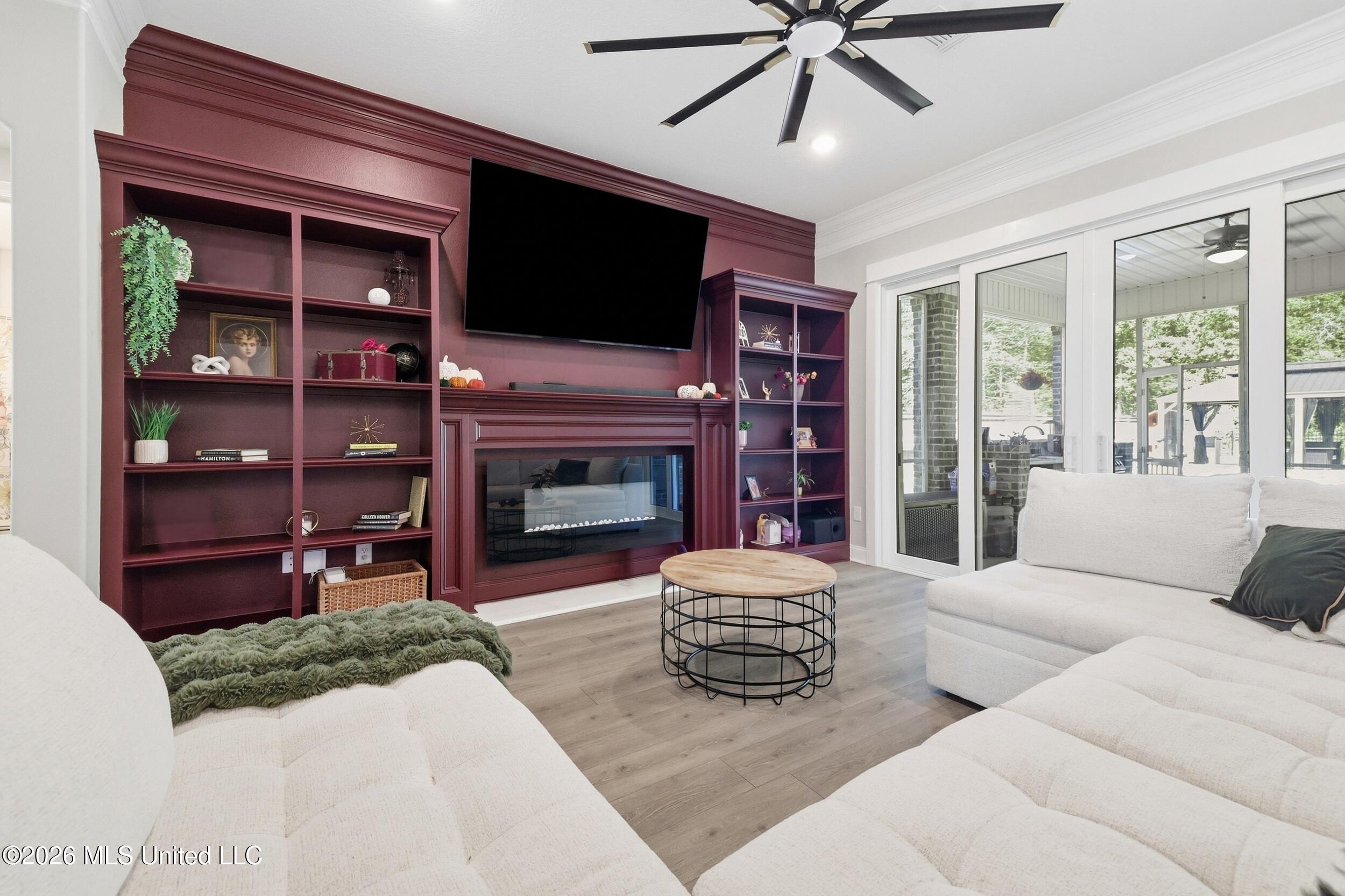 13462 Forest Ridge Drive Property Photo 22