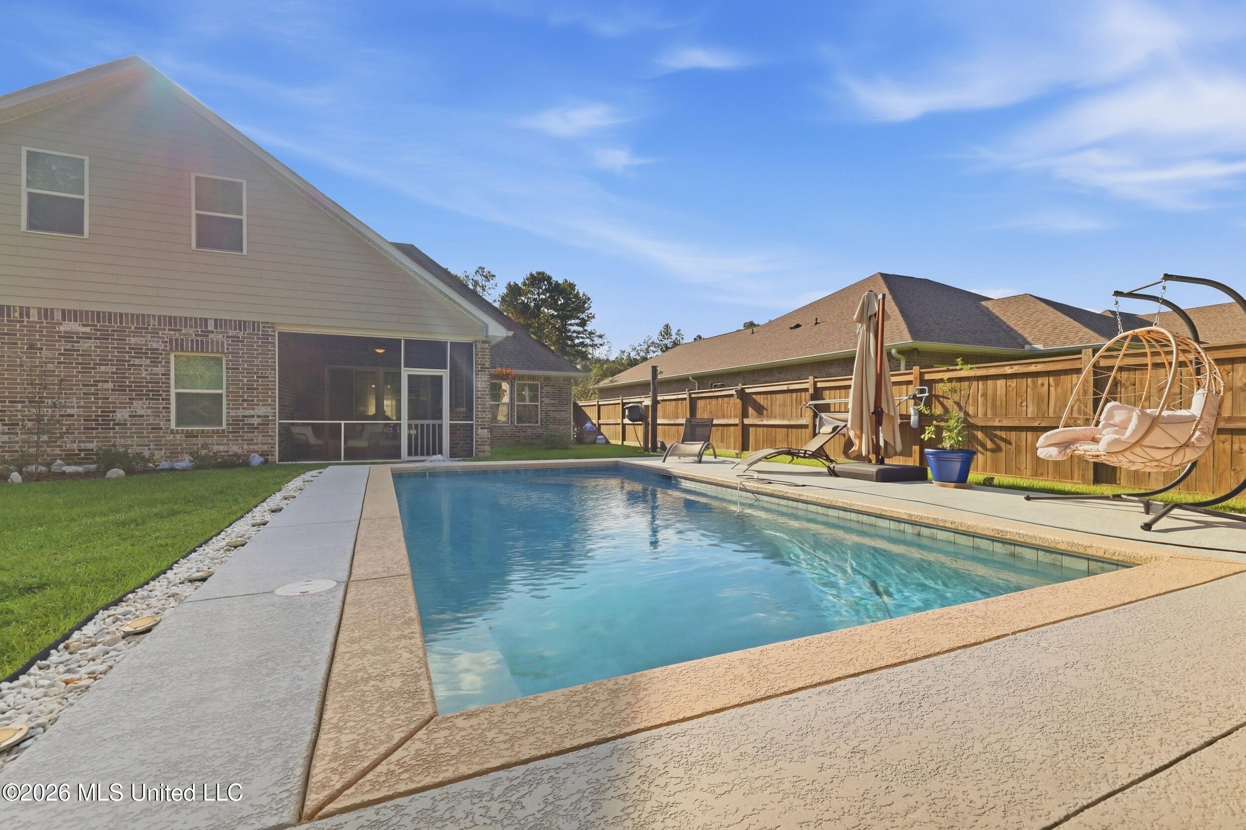 13462 Forest Ridge Drive Property Photo 47