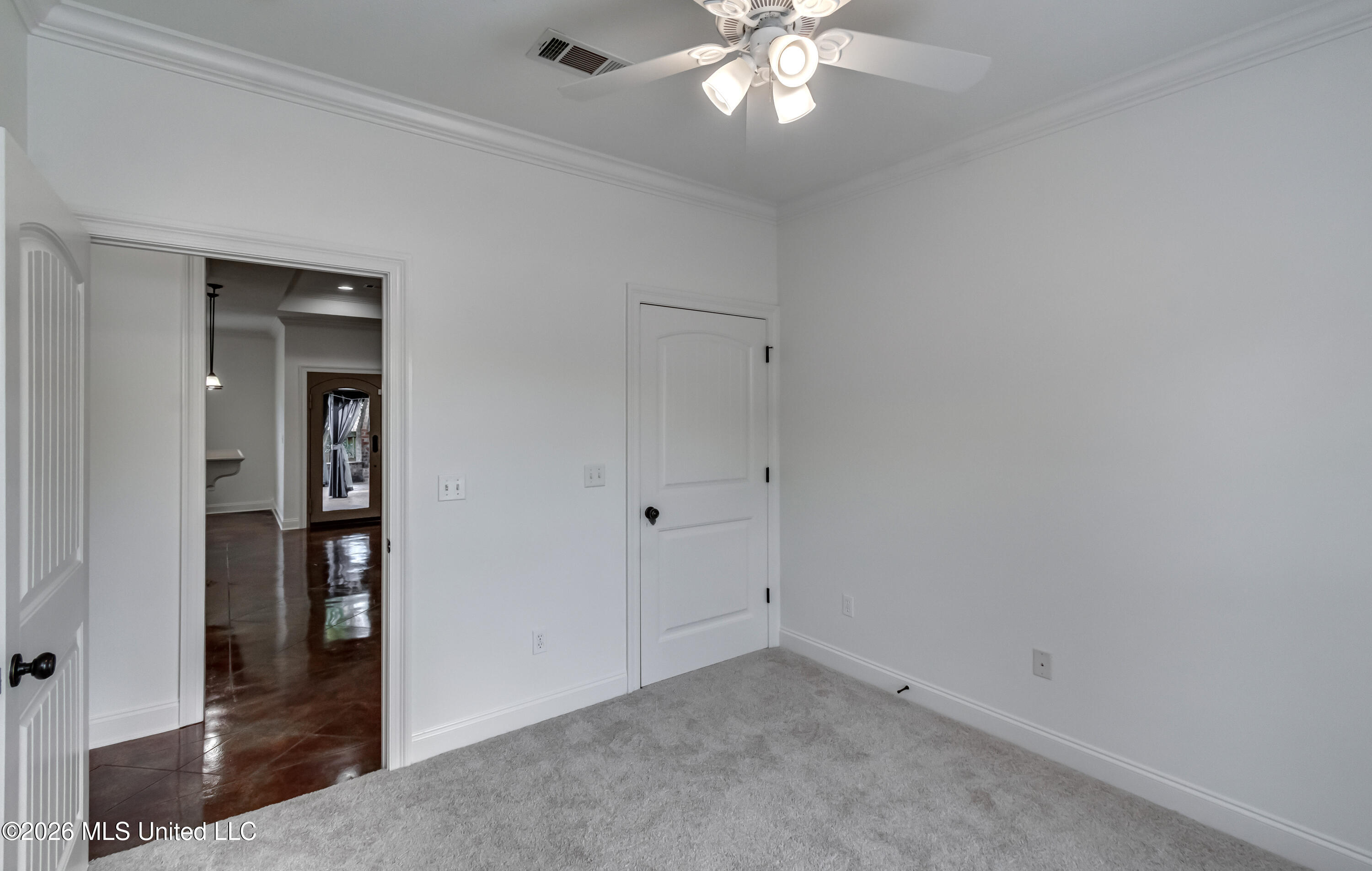704 Pecan Court Property Photo 26