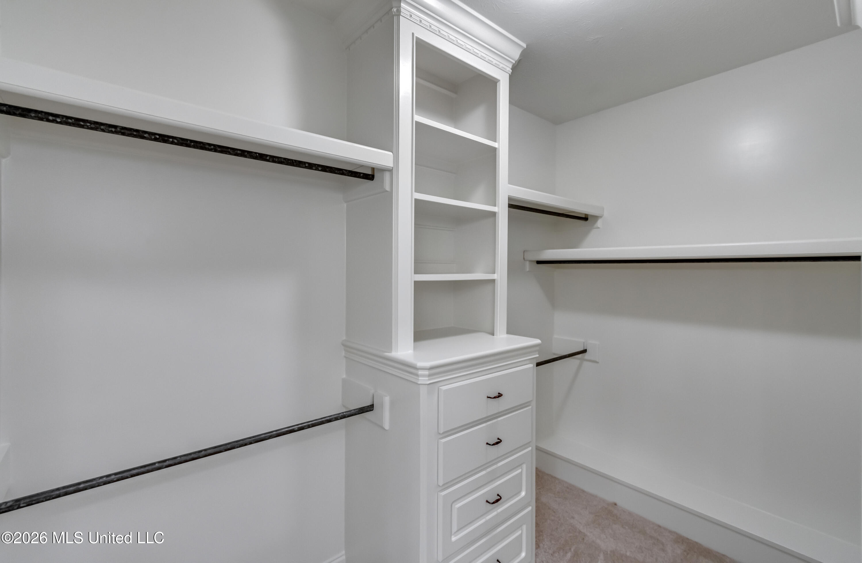 704 Pecan Court Property Photo 31