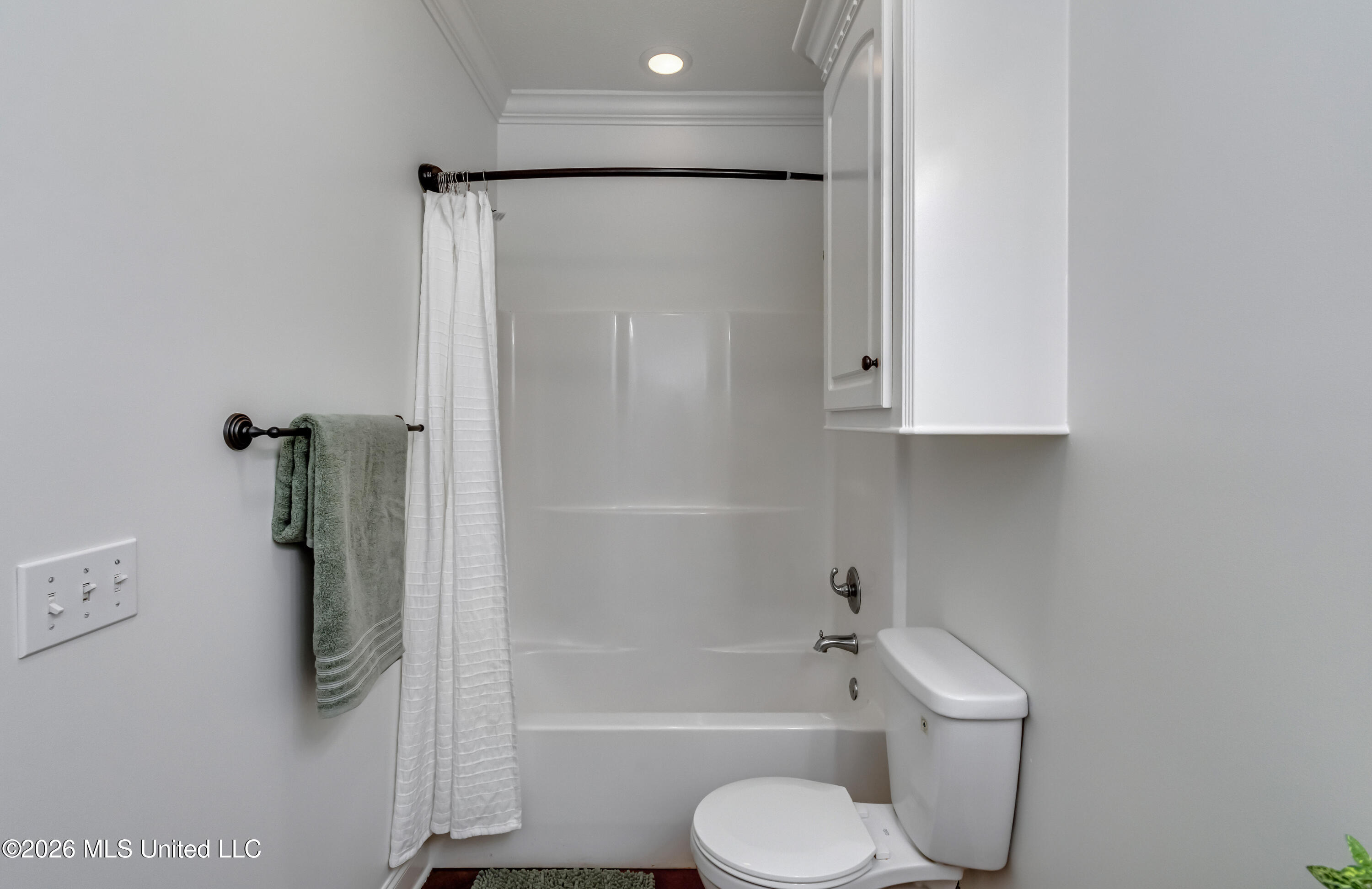 704 Pecan Court Property Photo 42