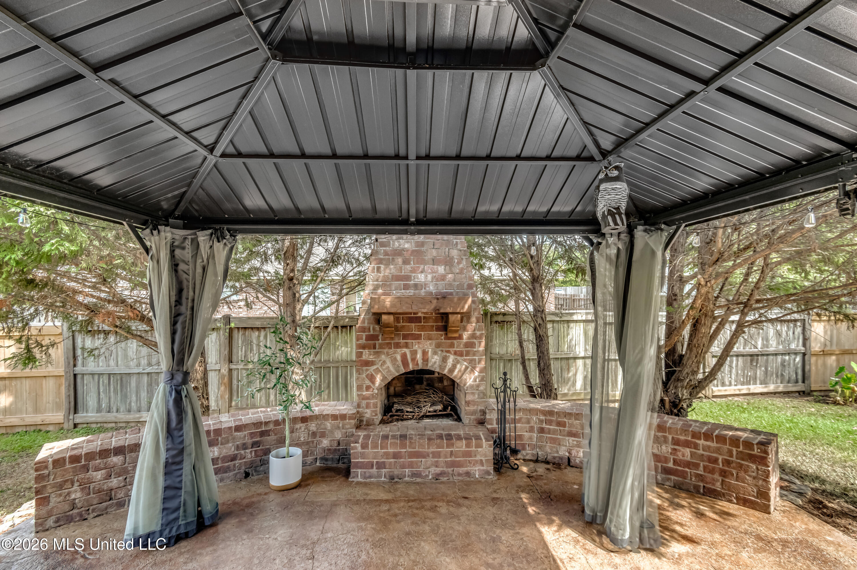 704 Pecan Court Property Photo 45