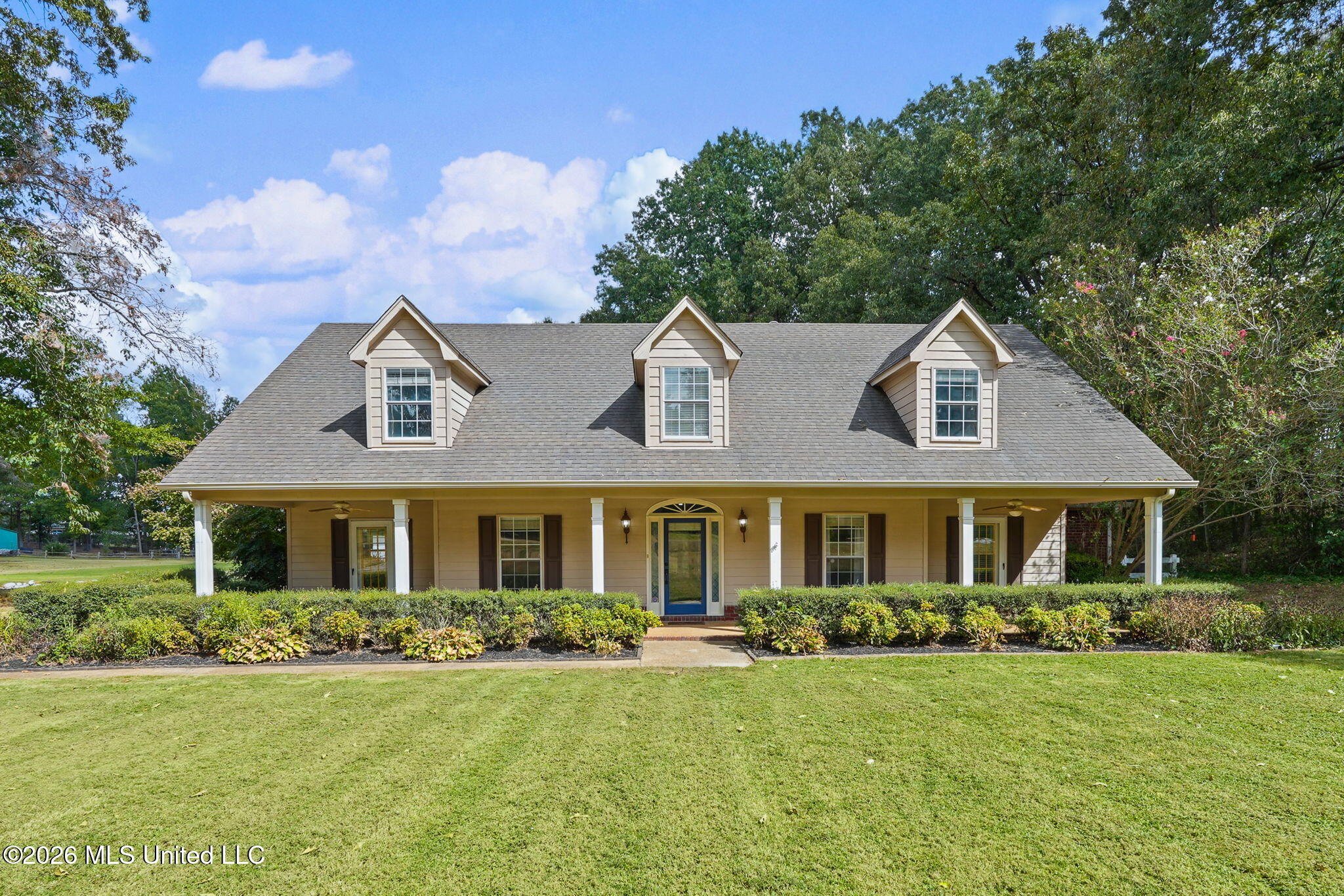6376 Nellwood Drive Property Photo 1