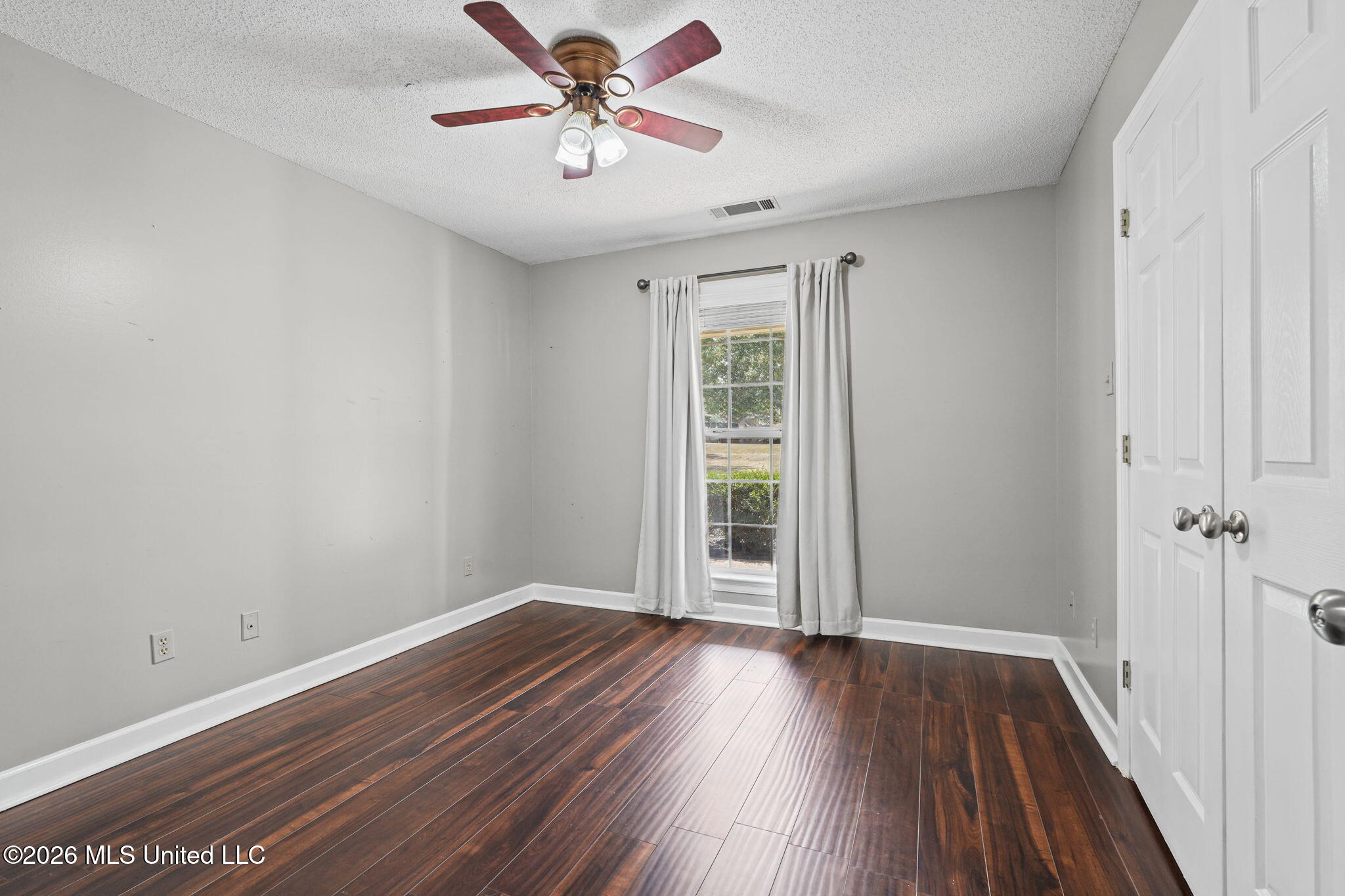 6376 Nellwood Drive Property Photo 27