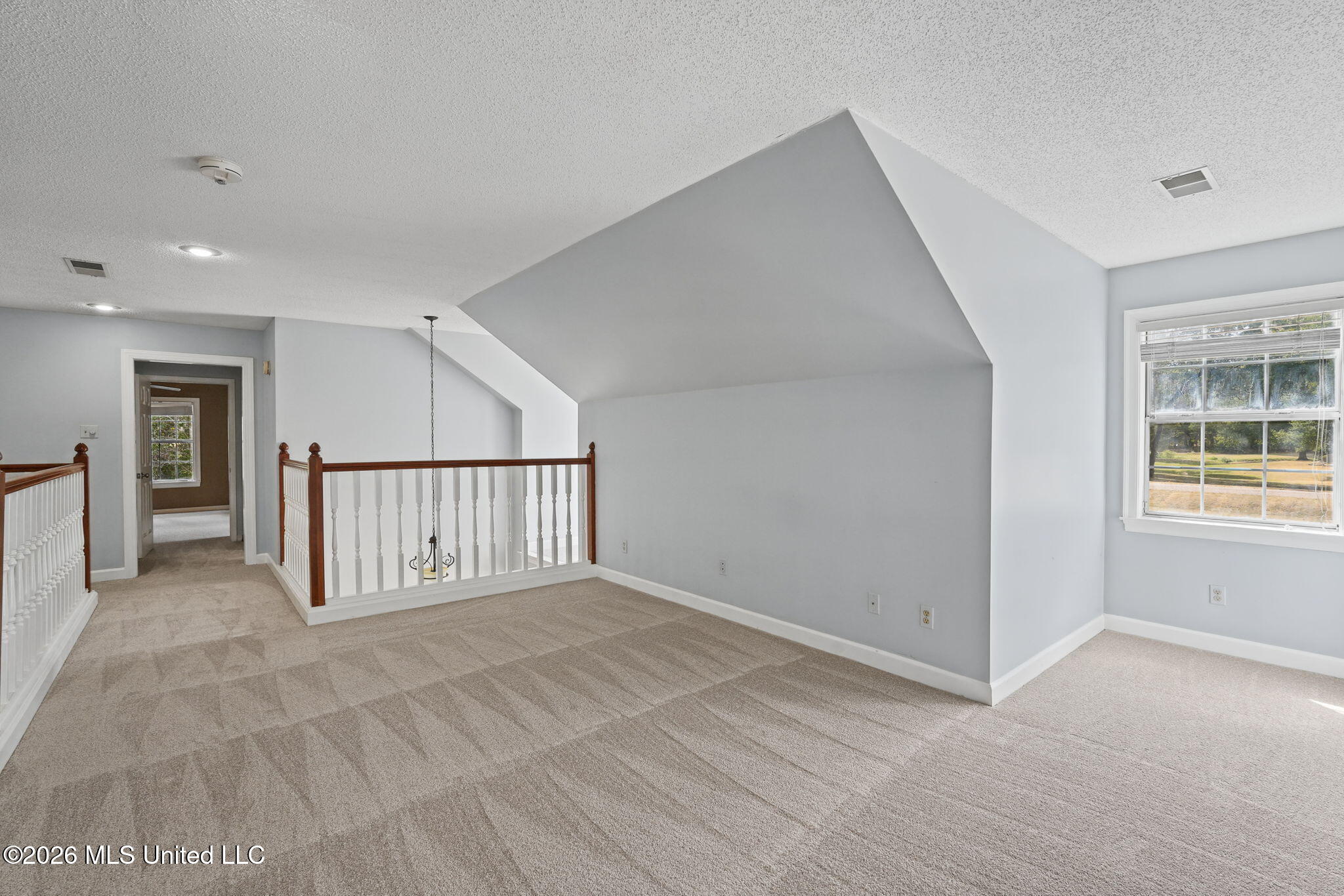 6376 Nellwood Drive Property Photo 28