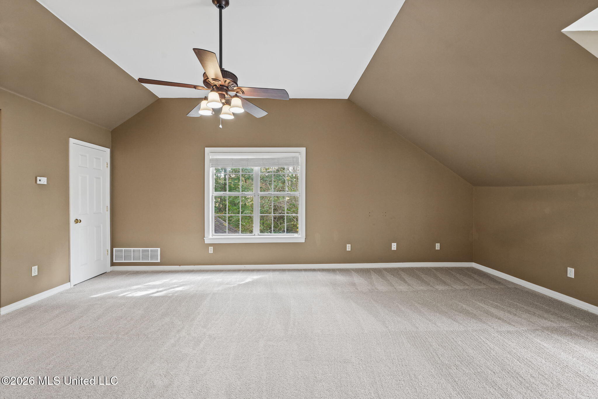 6376 Nellwood Drive Property Photo 30