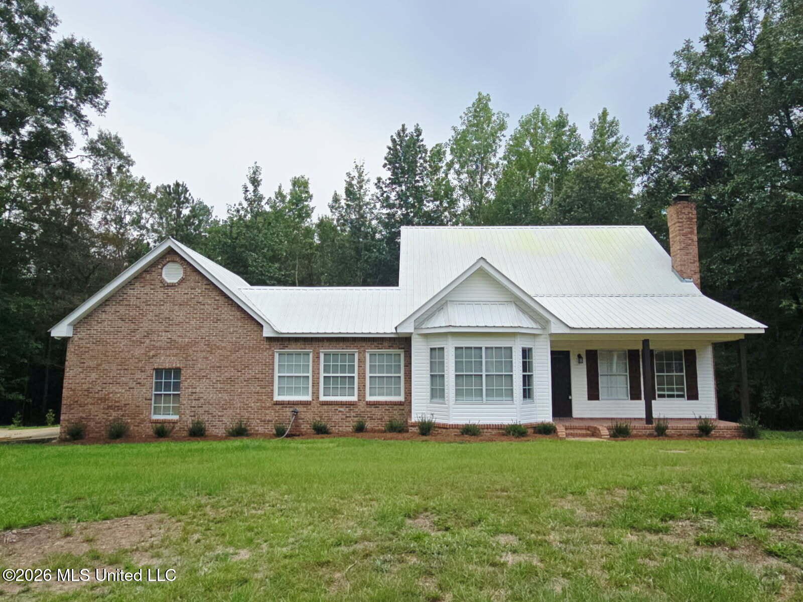 116 Country Park Drive Property Photo 1