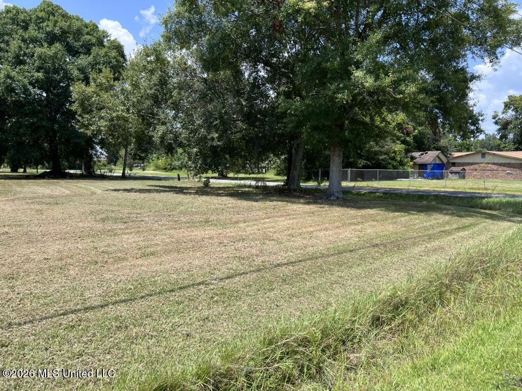 Madison Street Property Photo 14