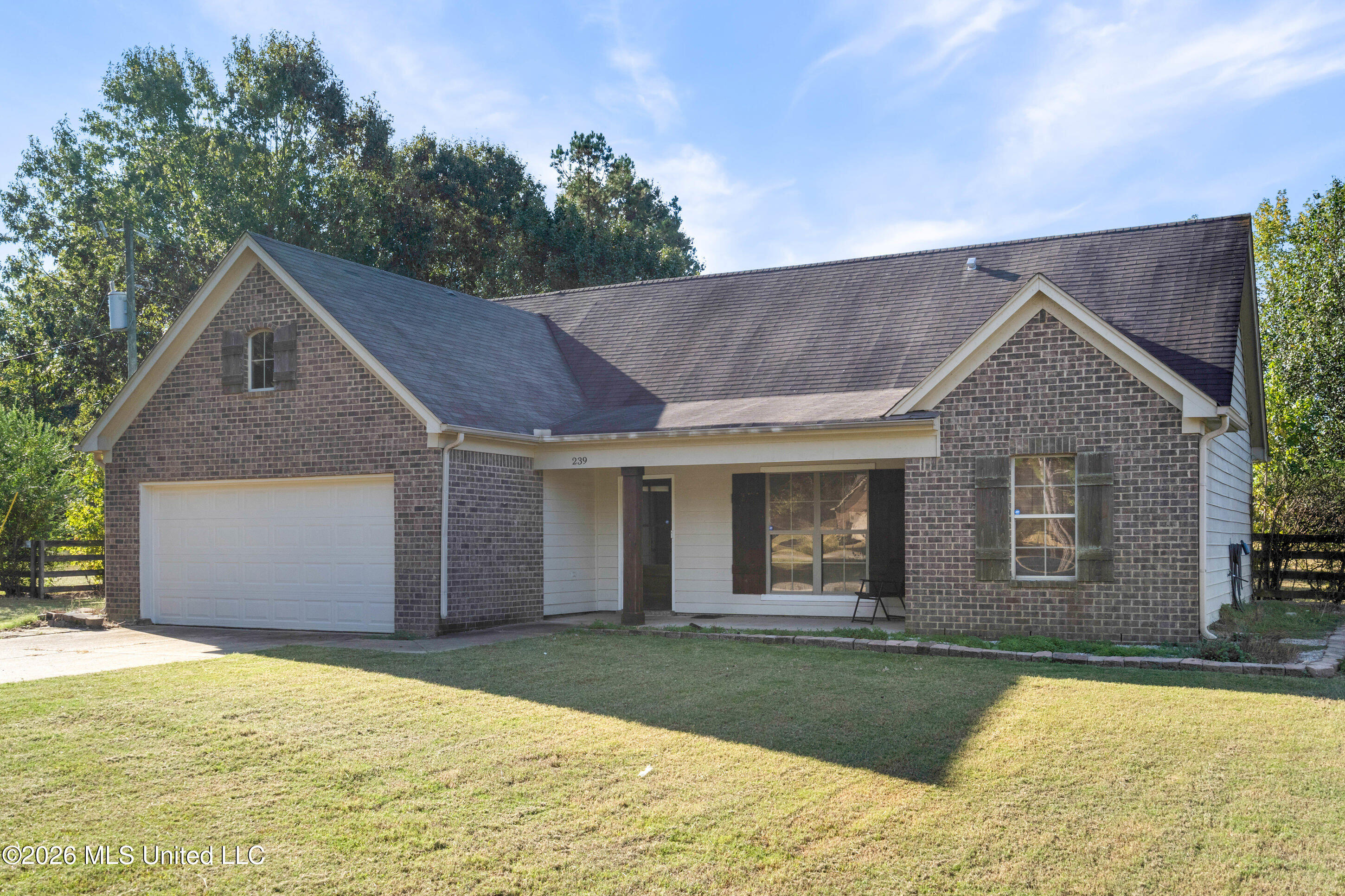 239 Amber Circle Property Photo 1
