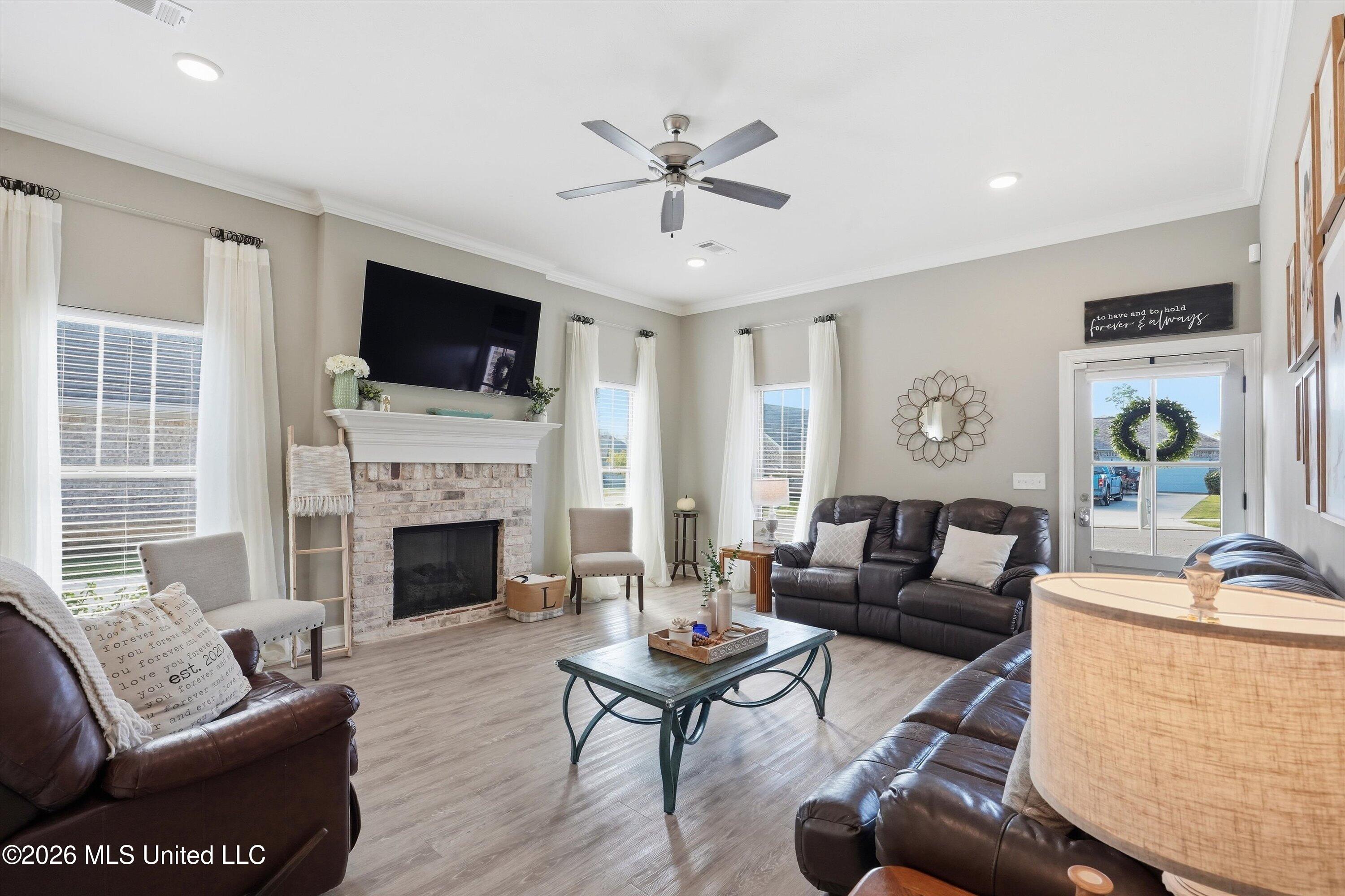 828 Long Leaf Circle Property Photo 11