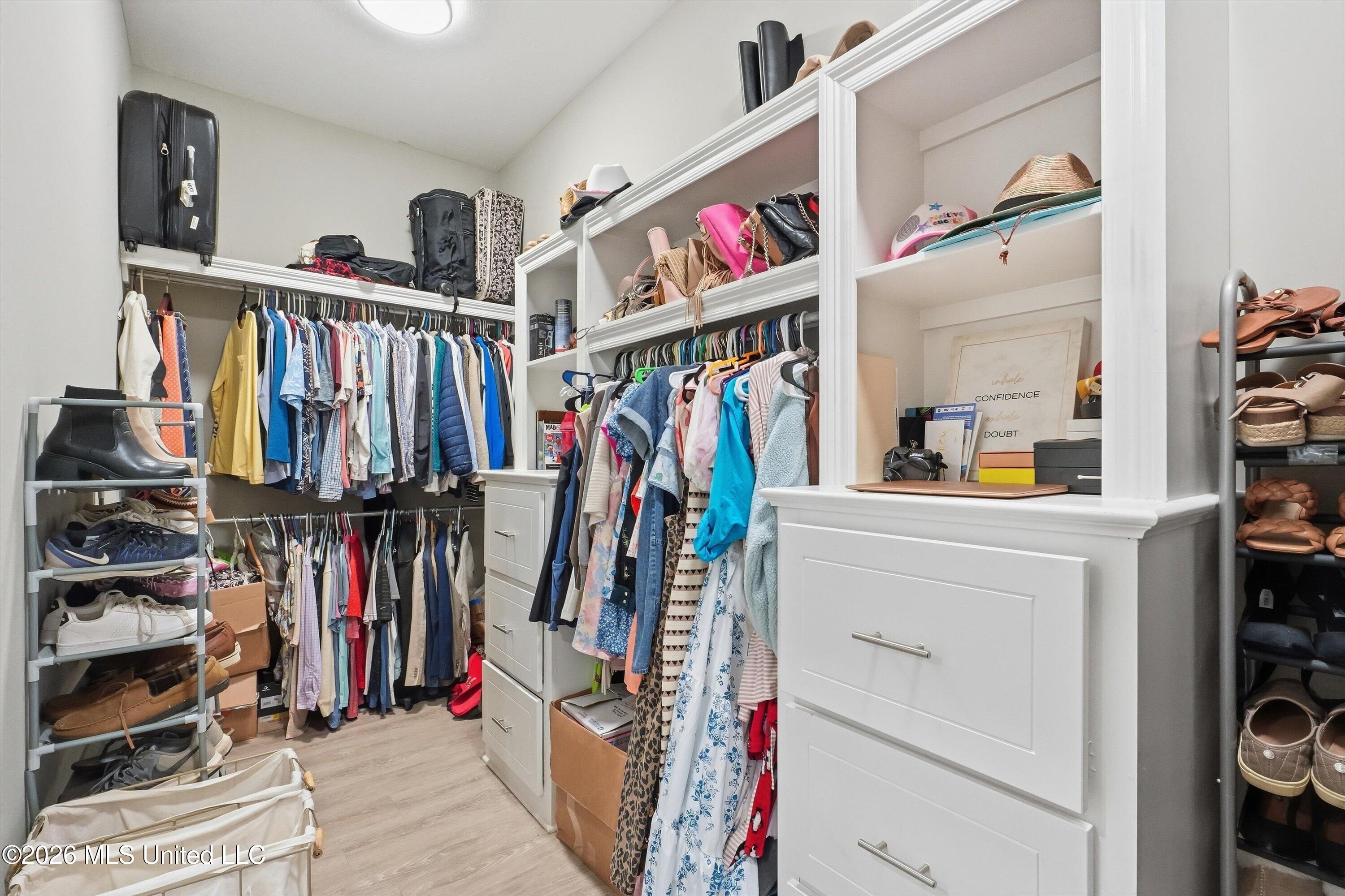 828 Long Leaf Circle Property Photo 31