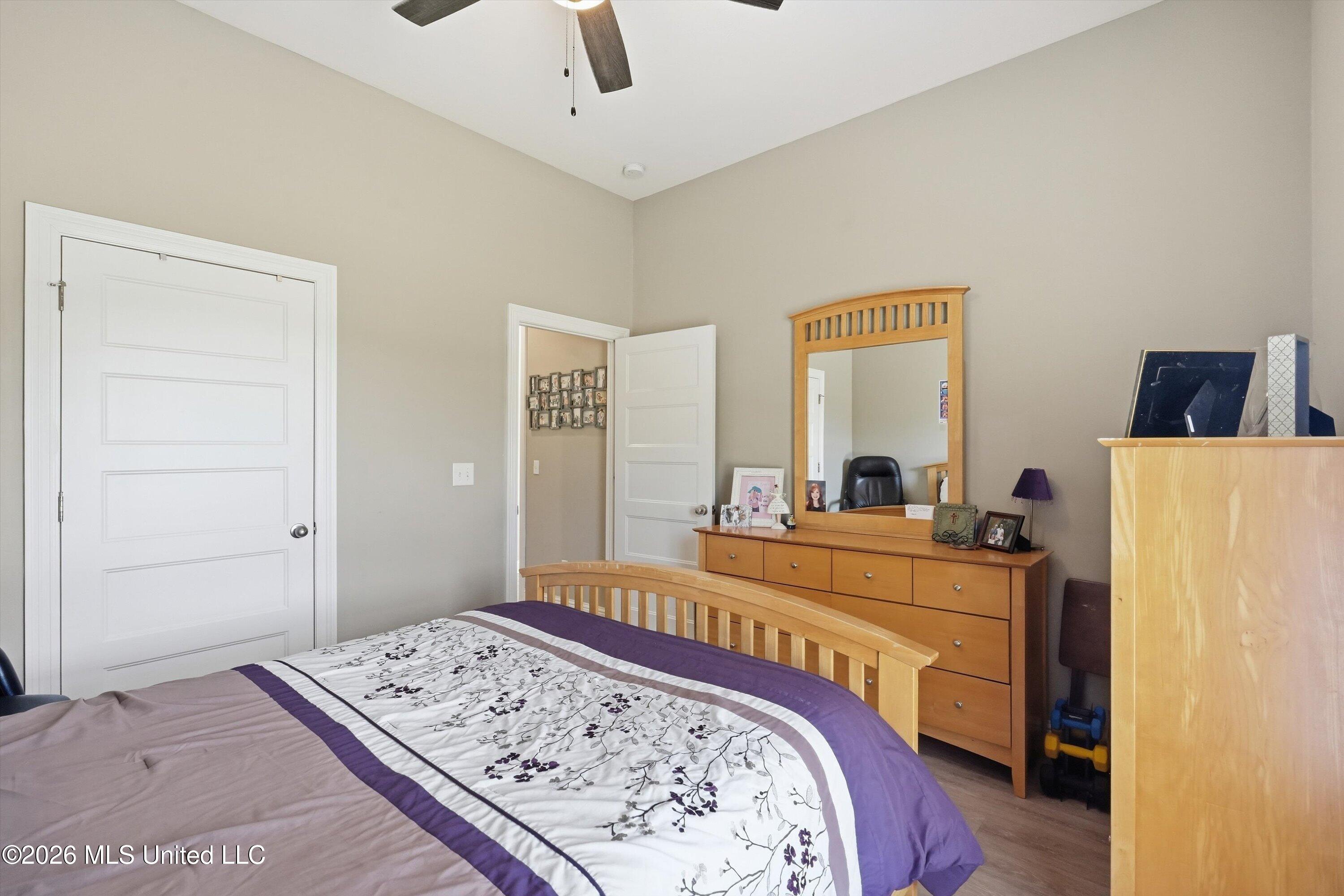 828 Long Leaf Circle Property Photo 33