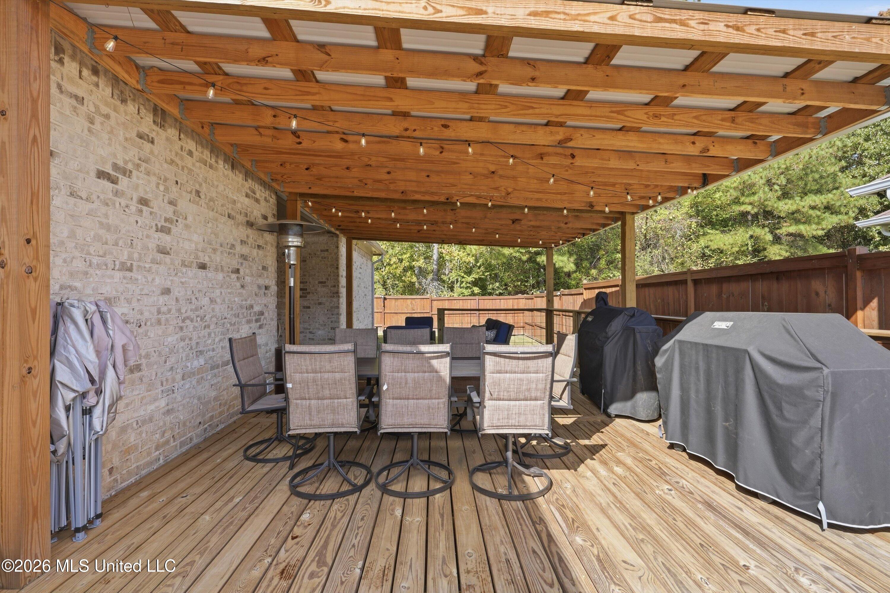 828 Long Leaf Circle Property Photo 39