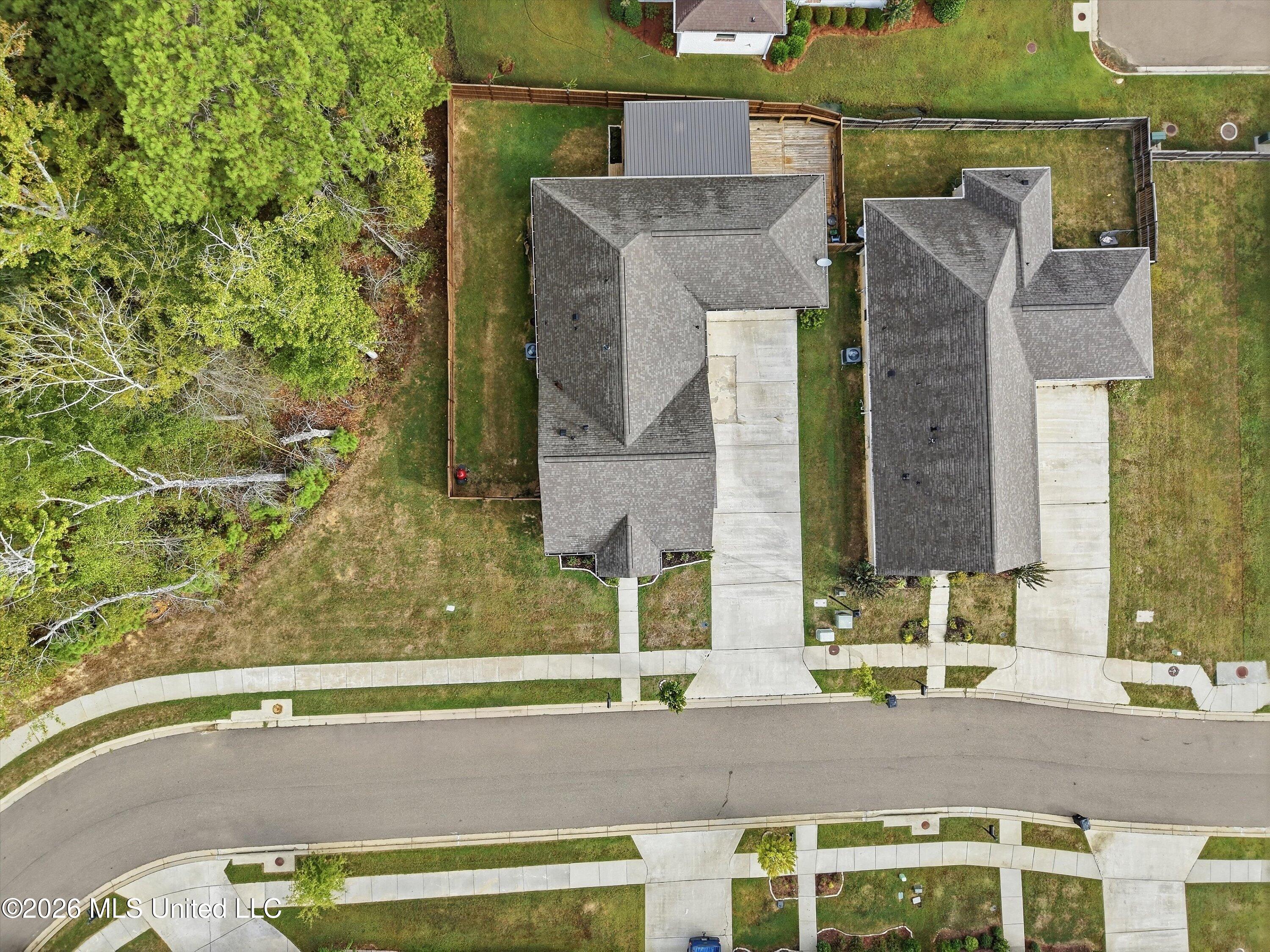 828 Long Leaf Circle Property Photo 44
