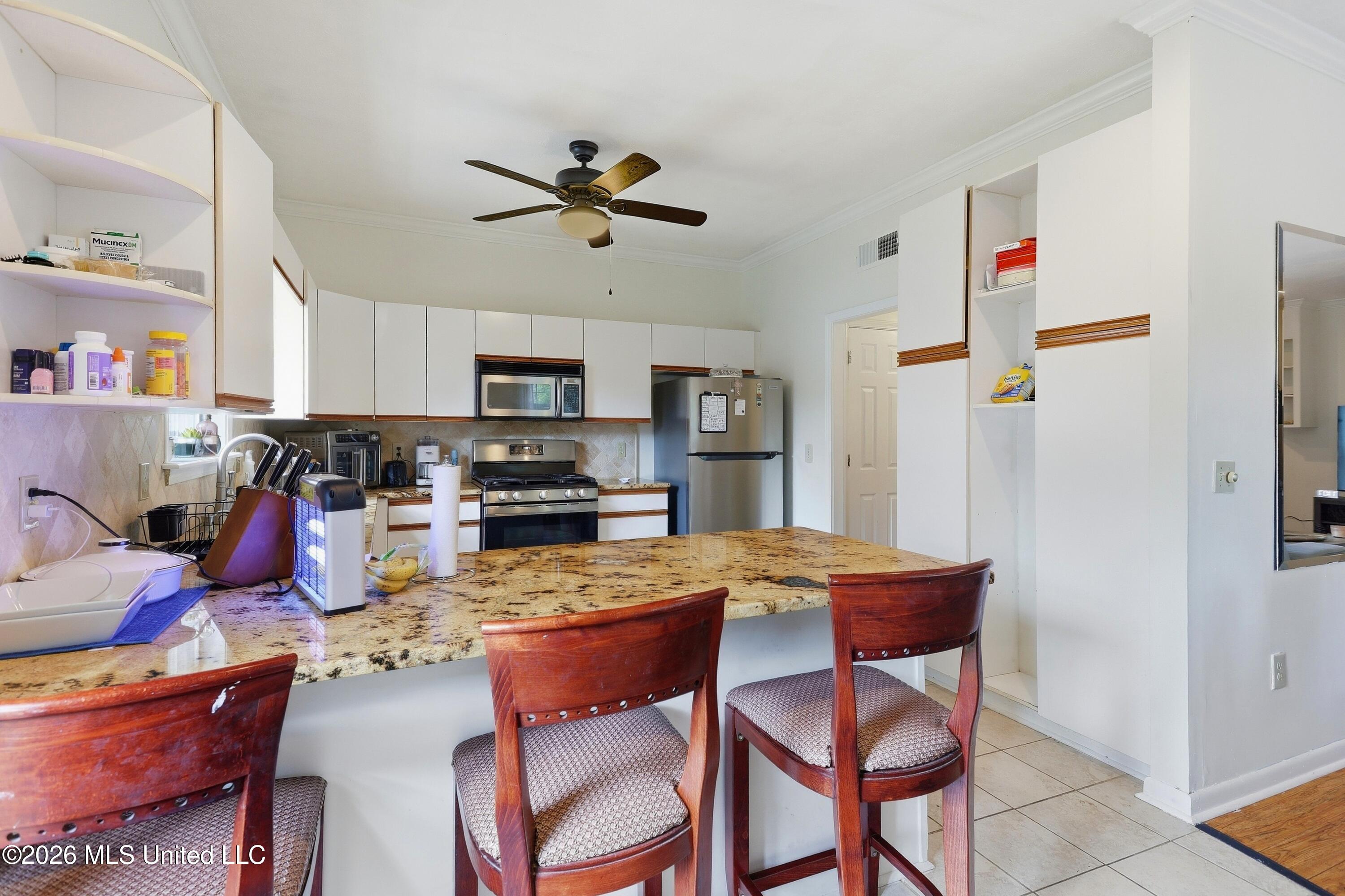 105 Armonde Court Property Photo 9